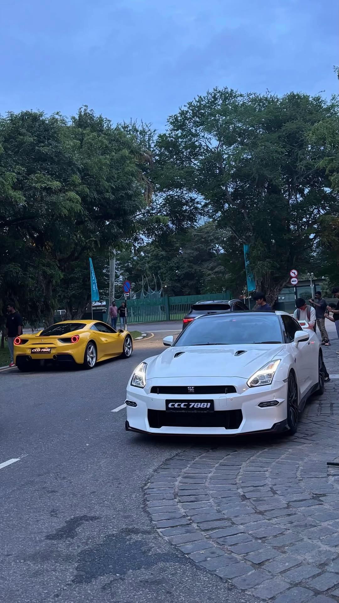 @MR.CAR'S_AUTO93TM