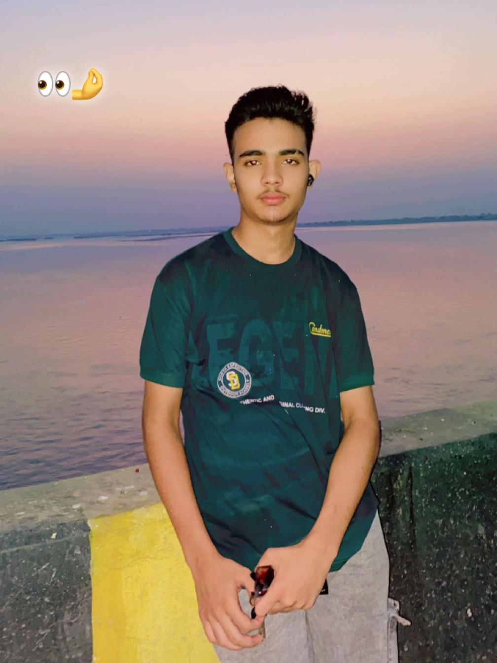 @👑☠️RaJpOoT❤️&zwj;🔥گجرات آلا☠️👑
