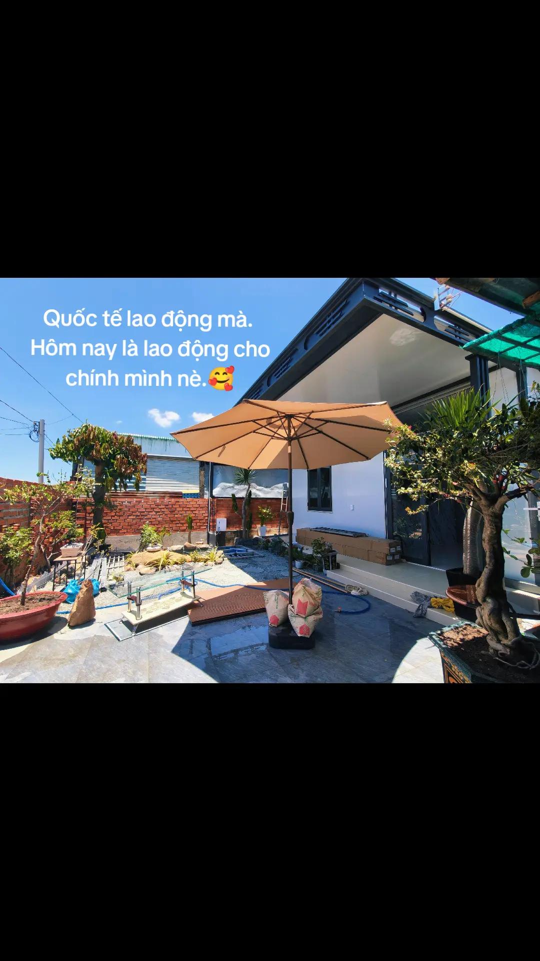 @HOÀNG TỶ