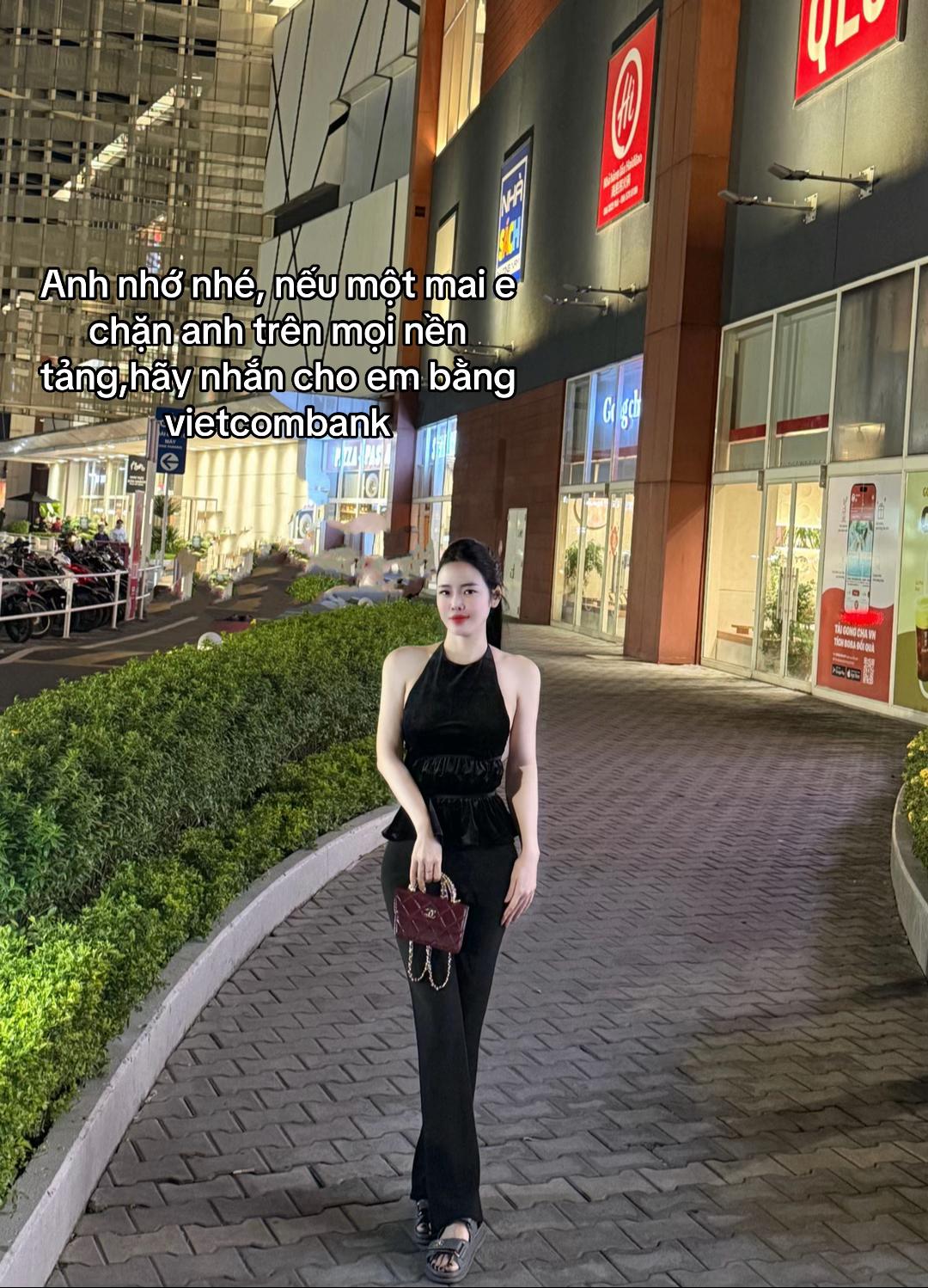@𝓥𝓲̣𝓽𝓽 🖤
