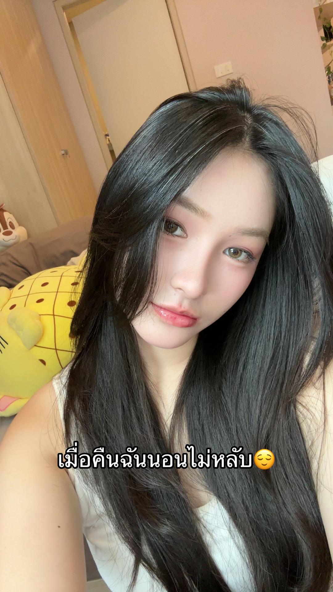 @อ๋อมแอ๋ม สุวิชญา