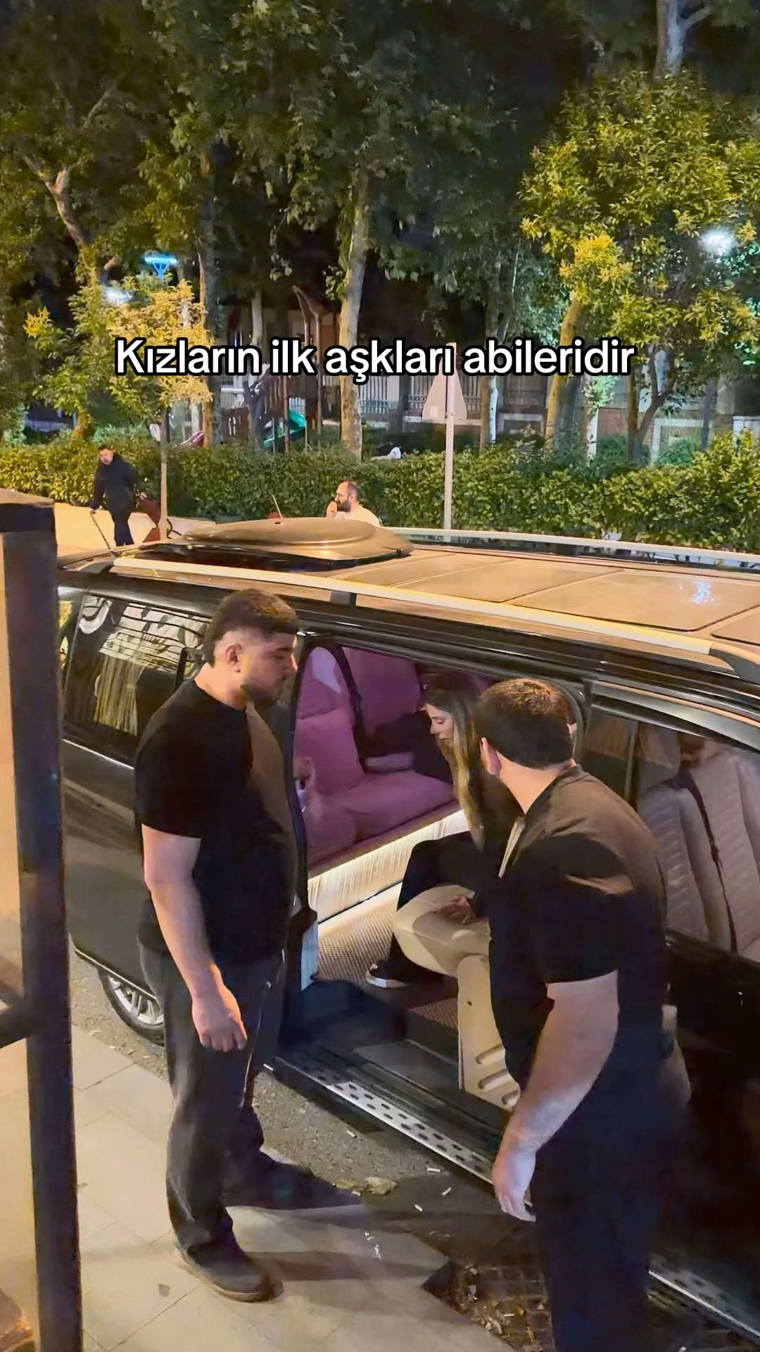 @FİLİZ YILDIZ