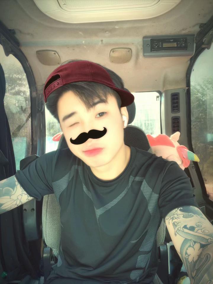 @Quốc Kh&aacute;nh 🚀⚡️