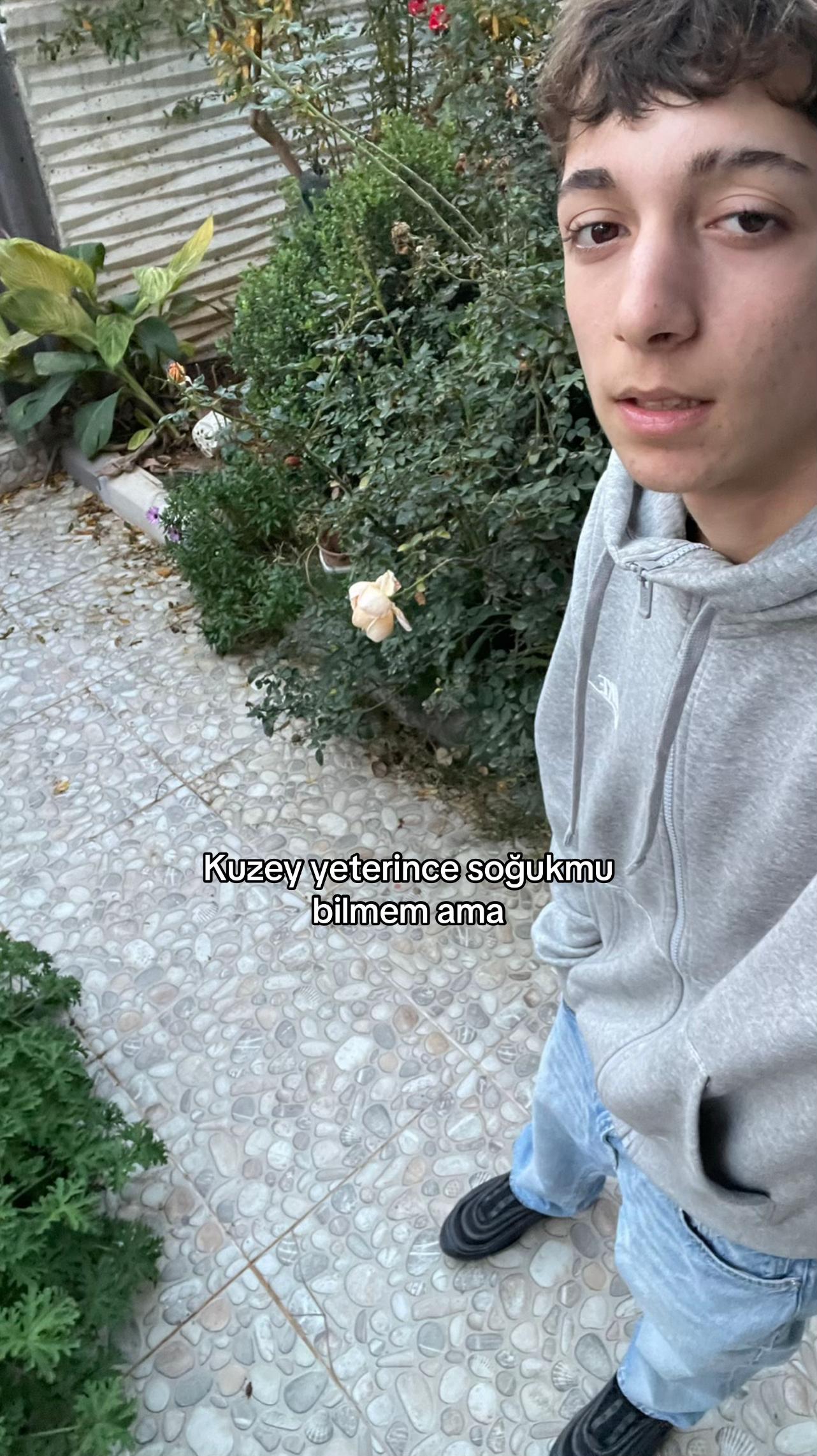 @heeyhako