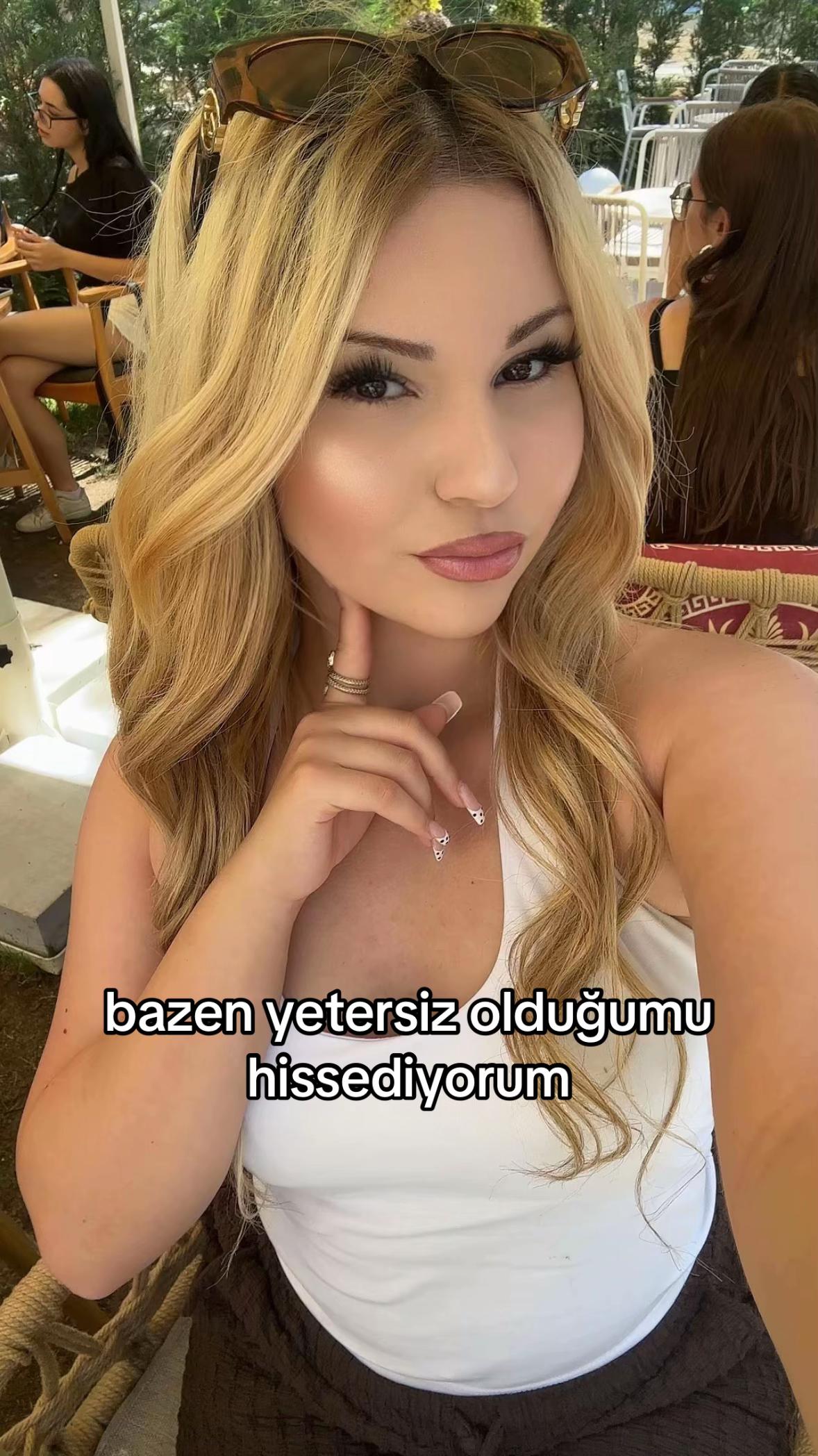@Tanayy
