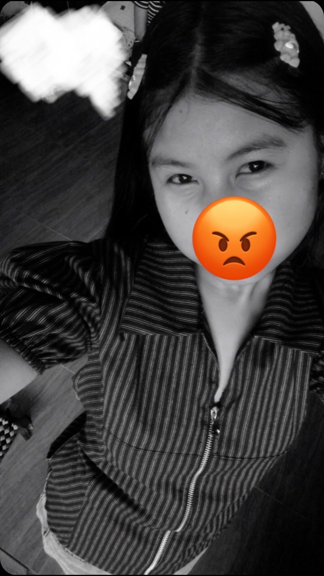 @ស្រីតាក្មេងខ្ជូត