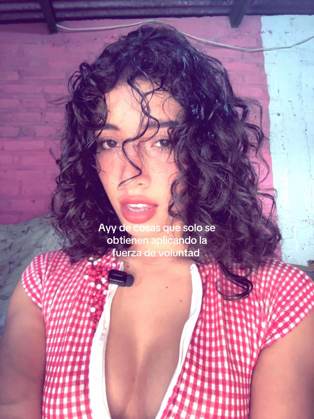 @Faby🇸🇻