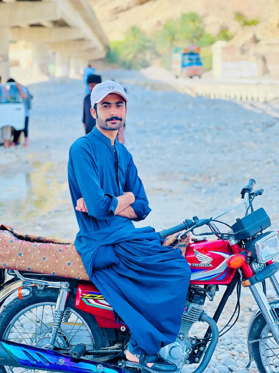 @Hussain_______Marri786