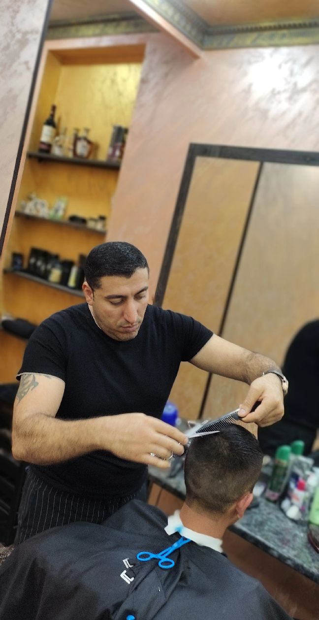 @Arakelyans Barbershop