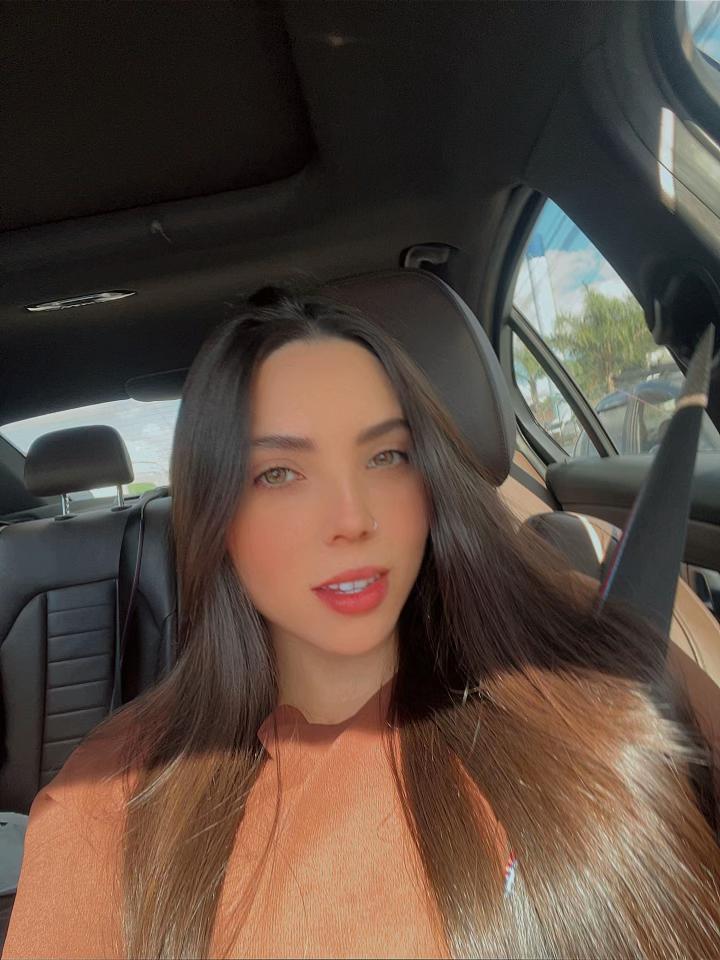 @Victoria
