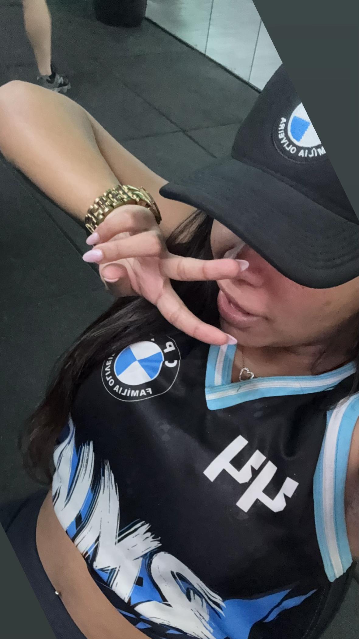 @Bruna vict