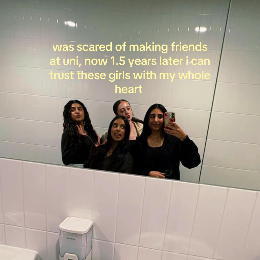 @zoe louise ⭐️