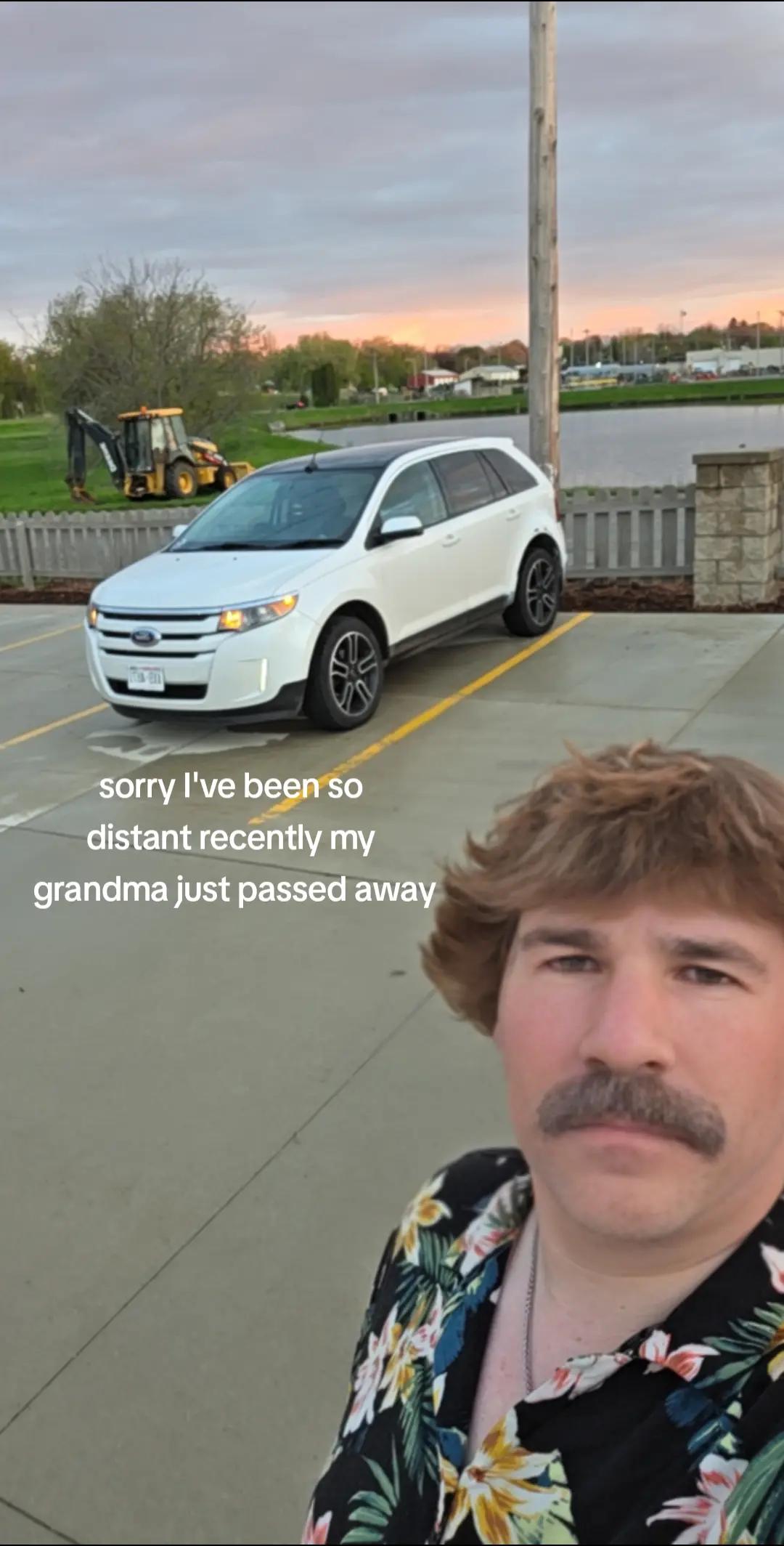 @️