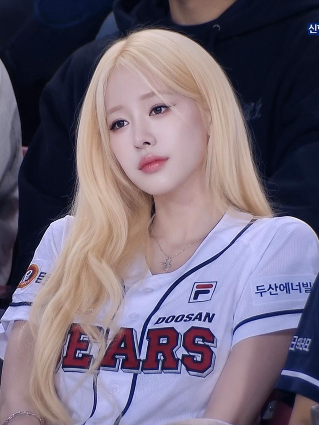 @kennylkmn 케니