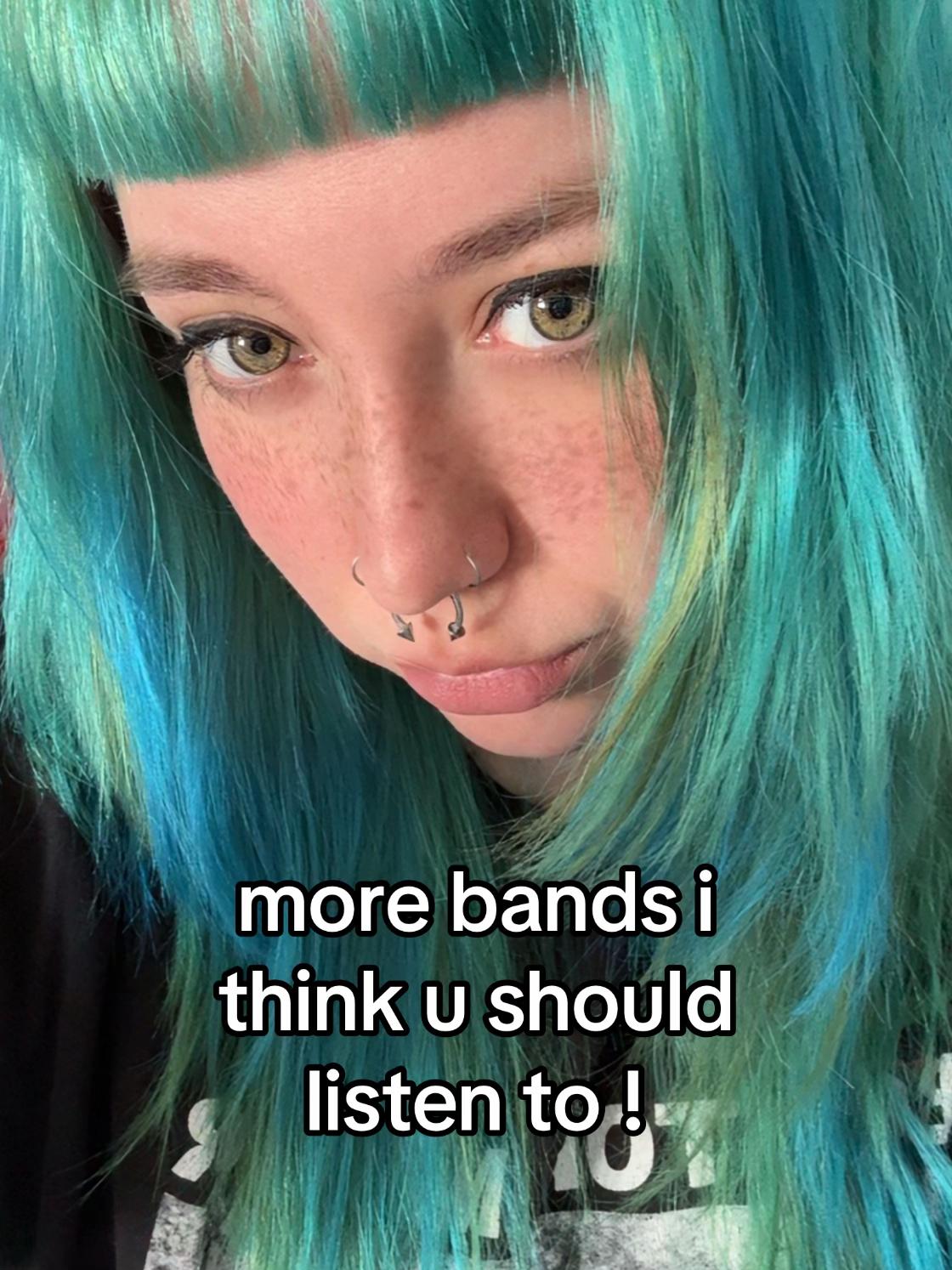 @b🦂