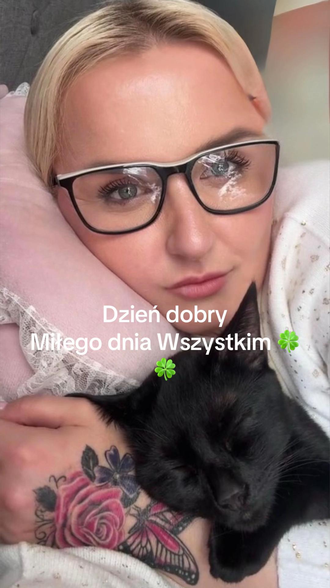 @🤍Ptysia🤍🏴