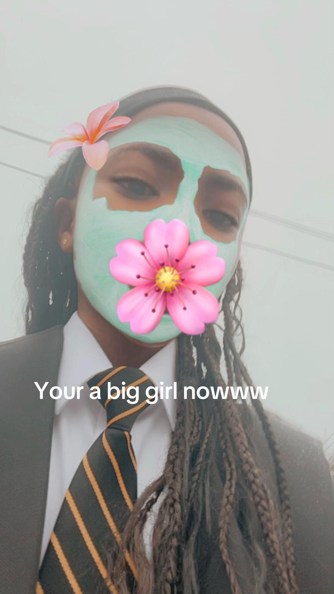 @𝓣𝓪𝔂 💞