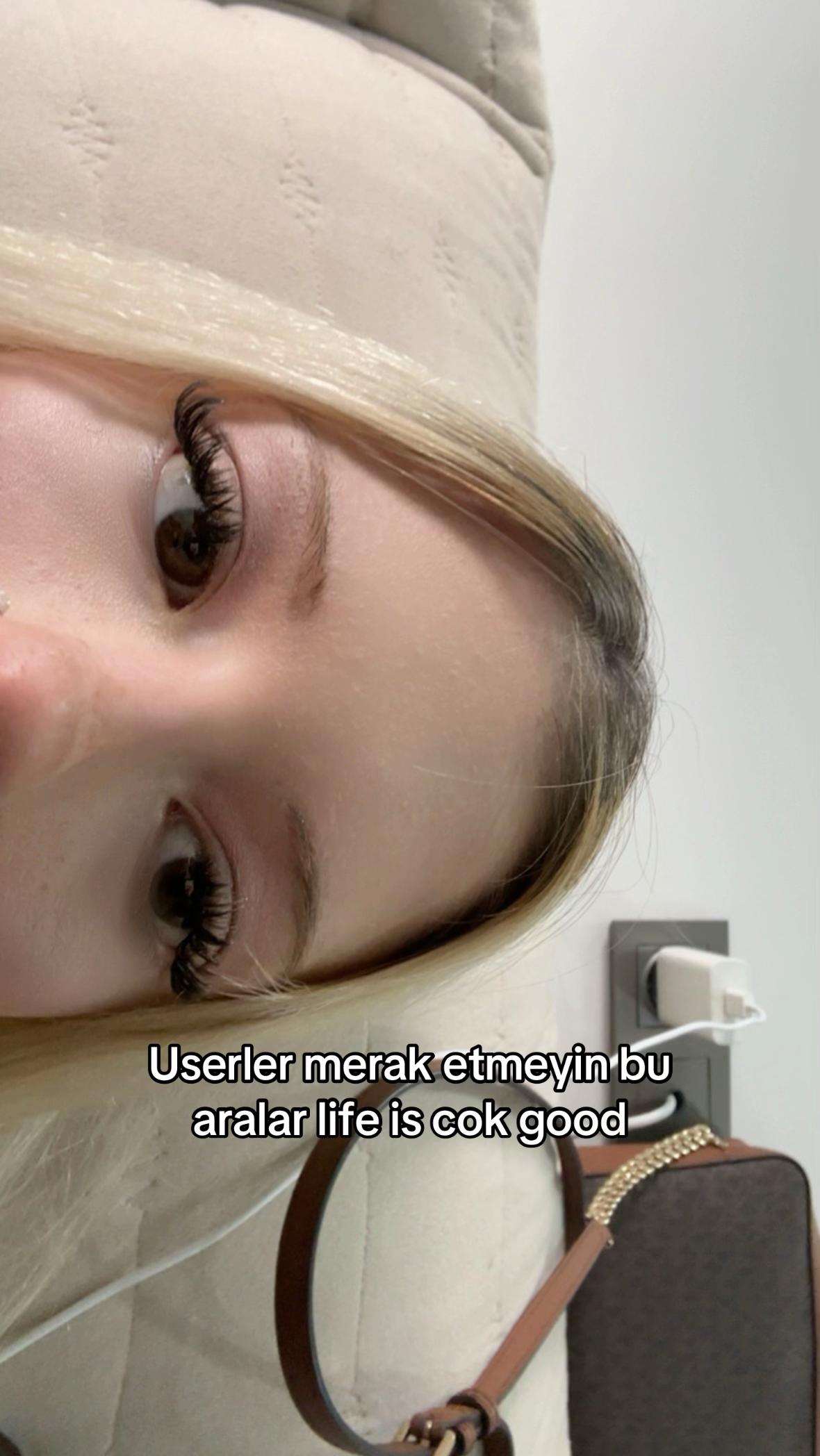 @Liyaaa