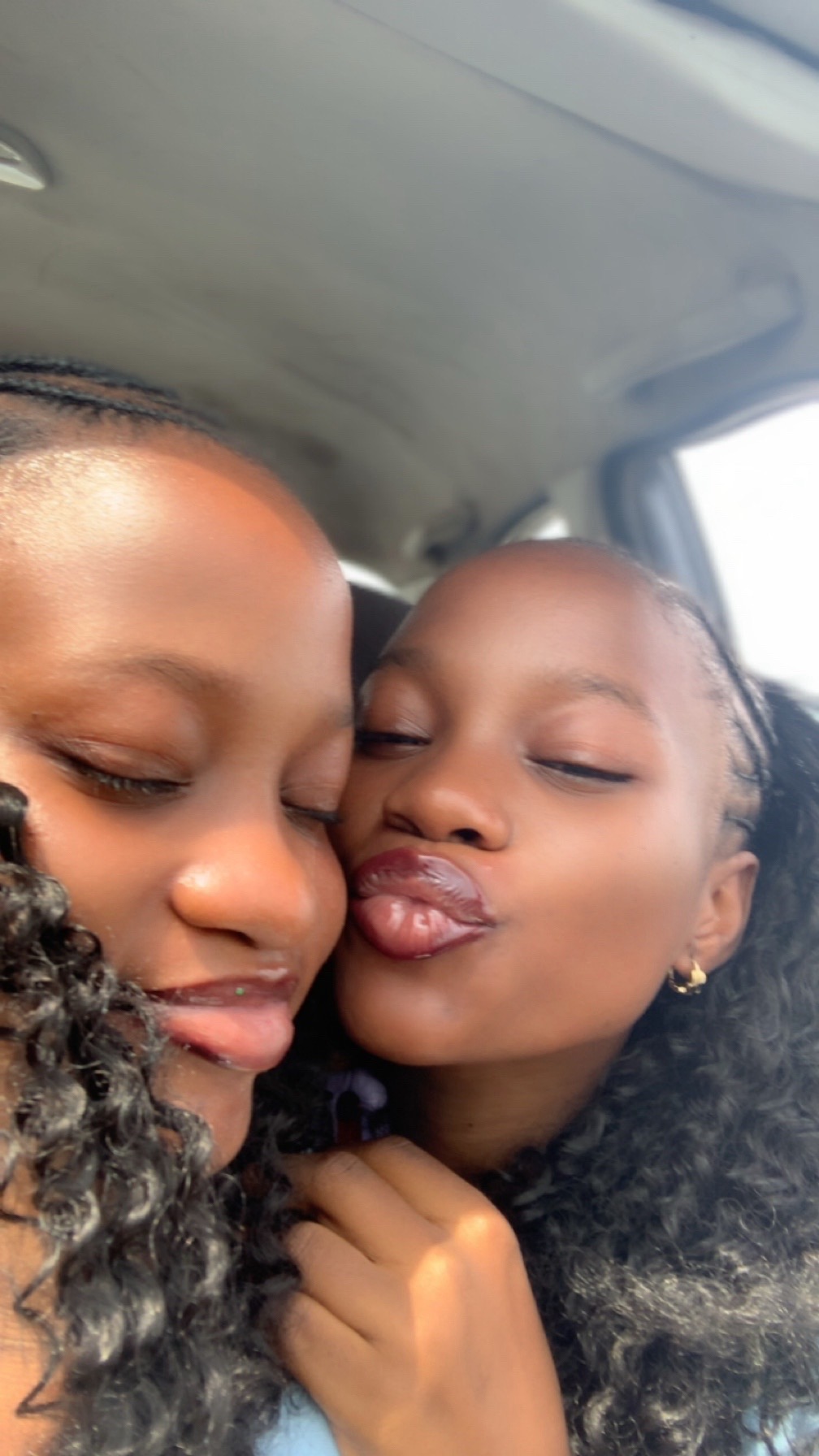 @Nifemi🩺✨SmallNurse🌸👩⚕️