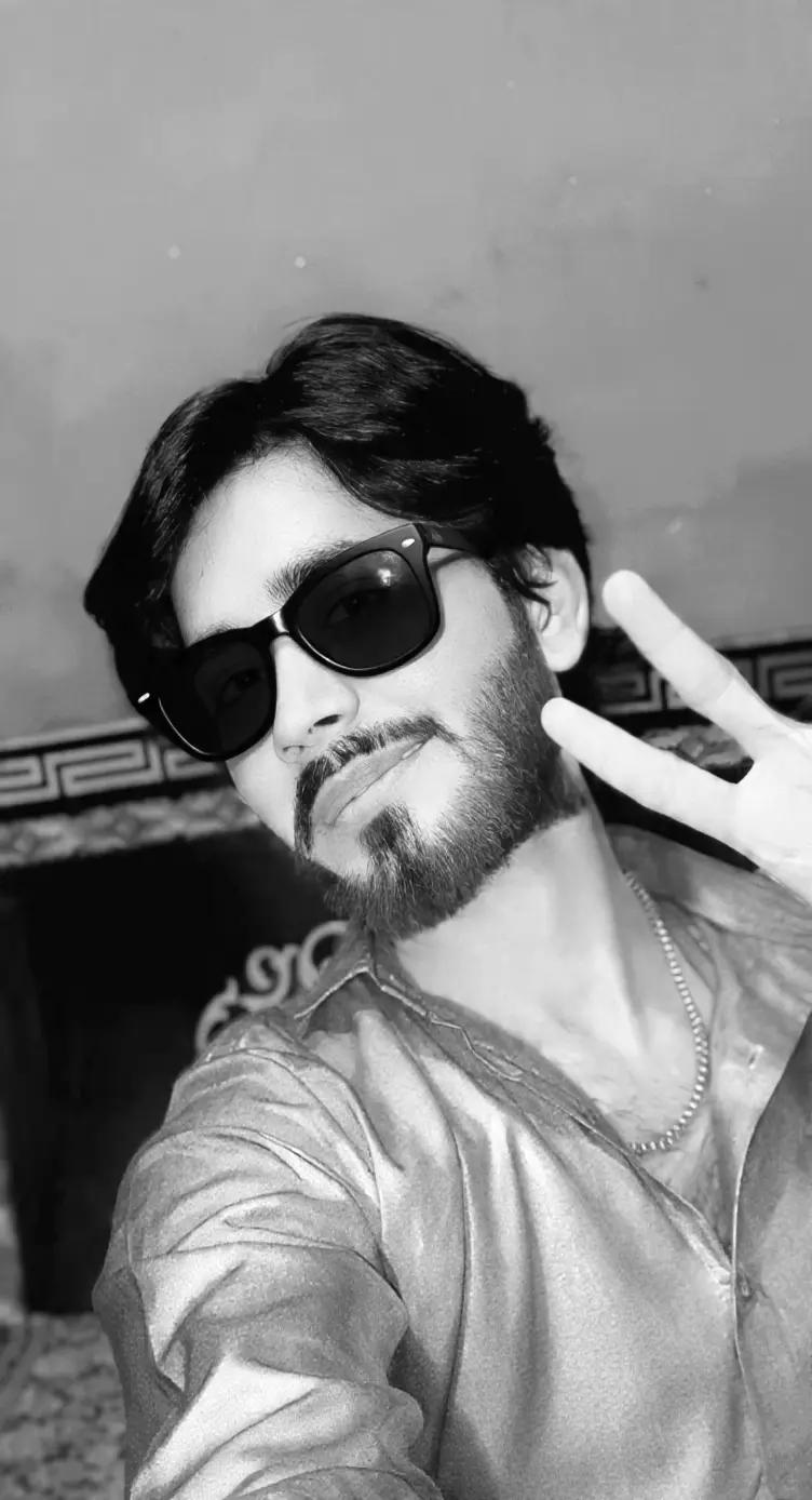 @Prince Saif 👑