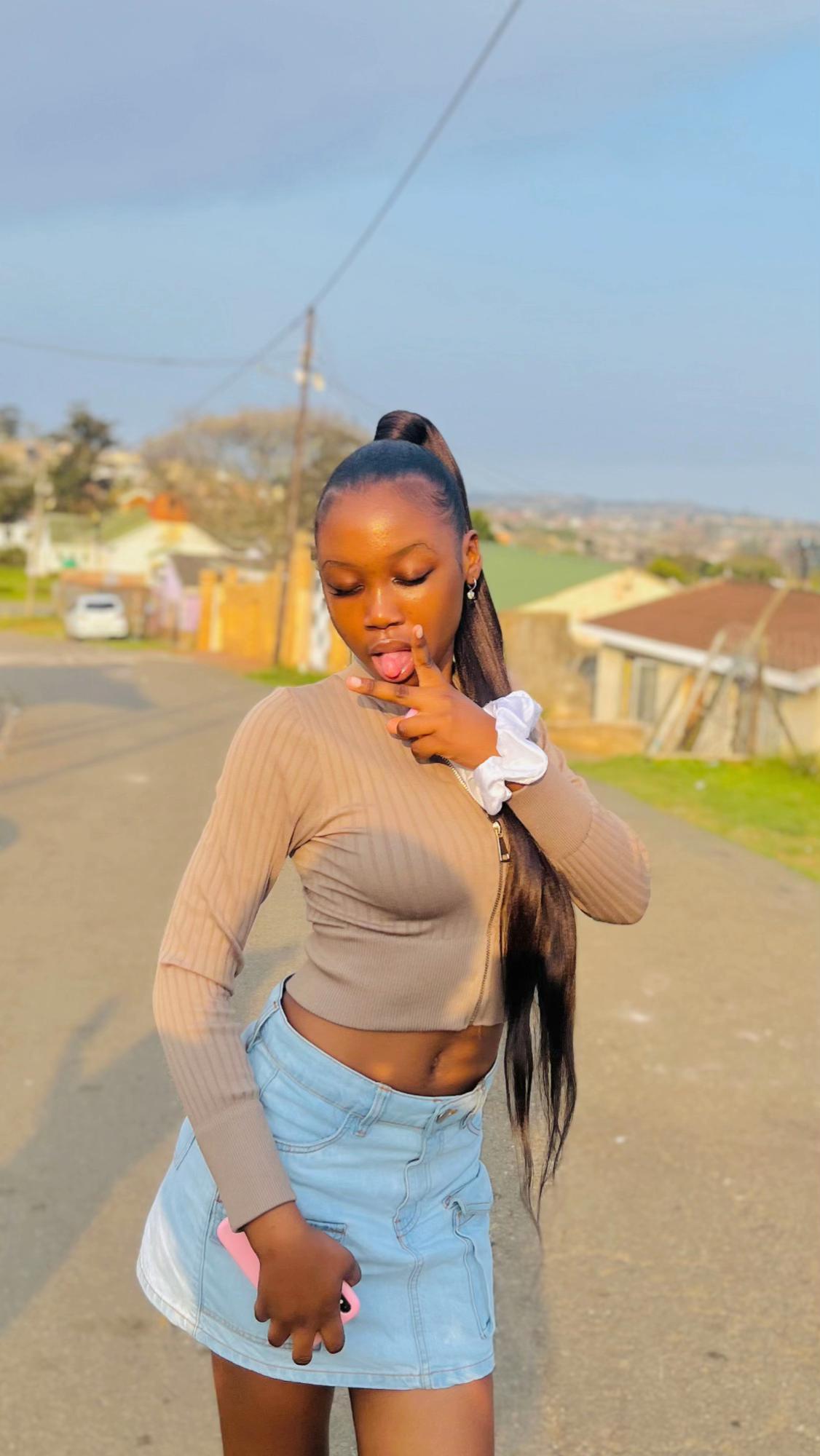 @darkteekay_🤎!