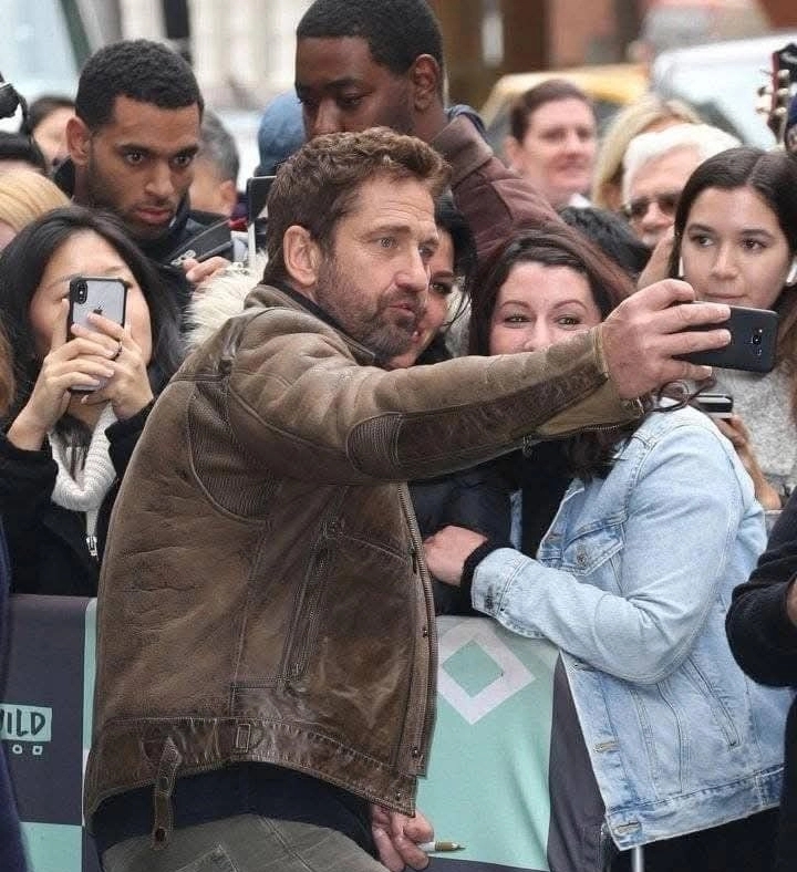 @Gerard Butler