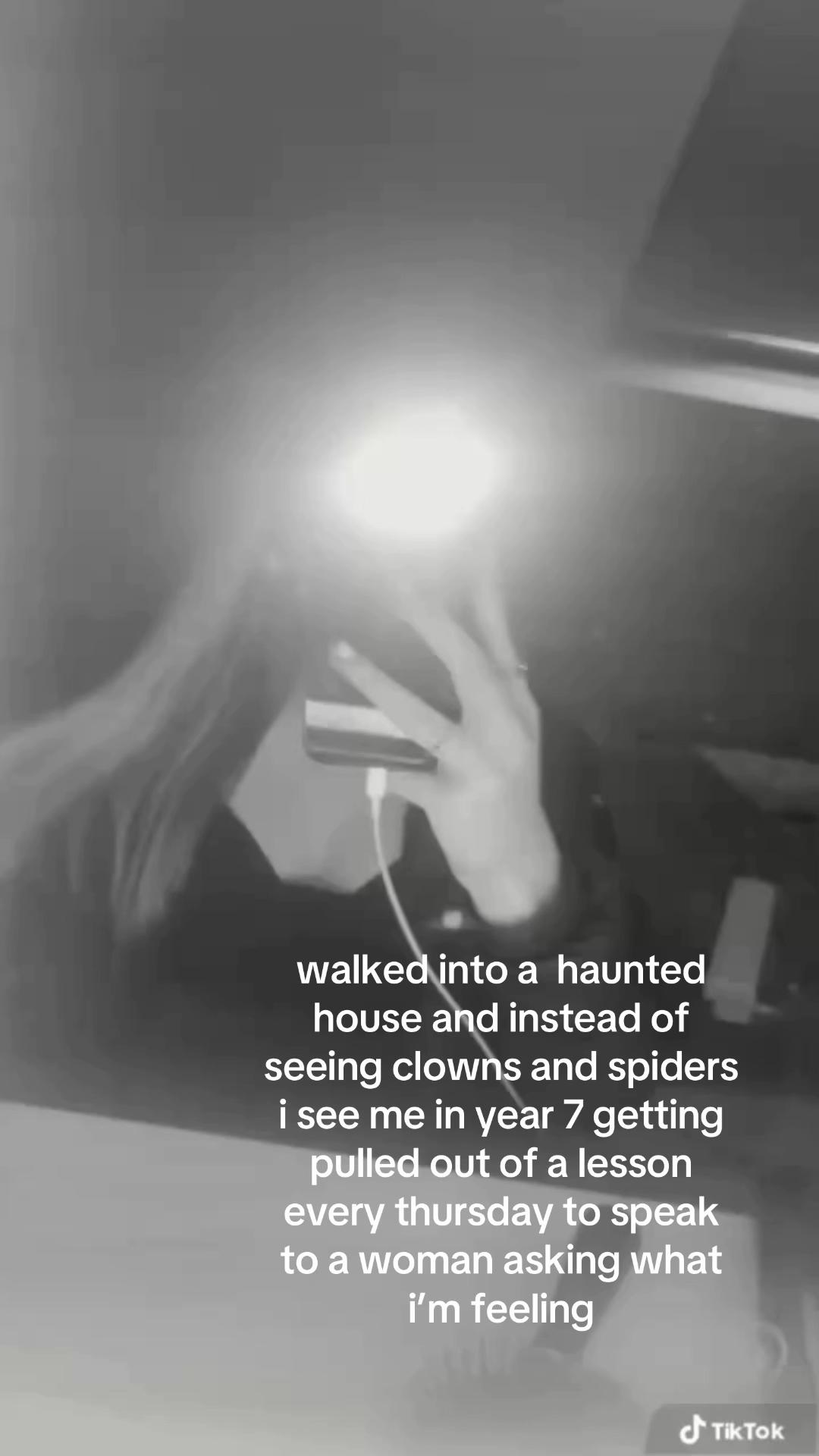 @𝐬𝐚𝐥𝐥𝐲𝐱𝐱
