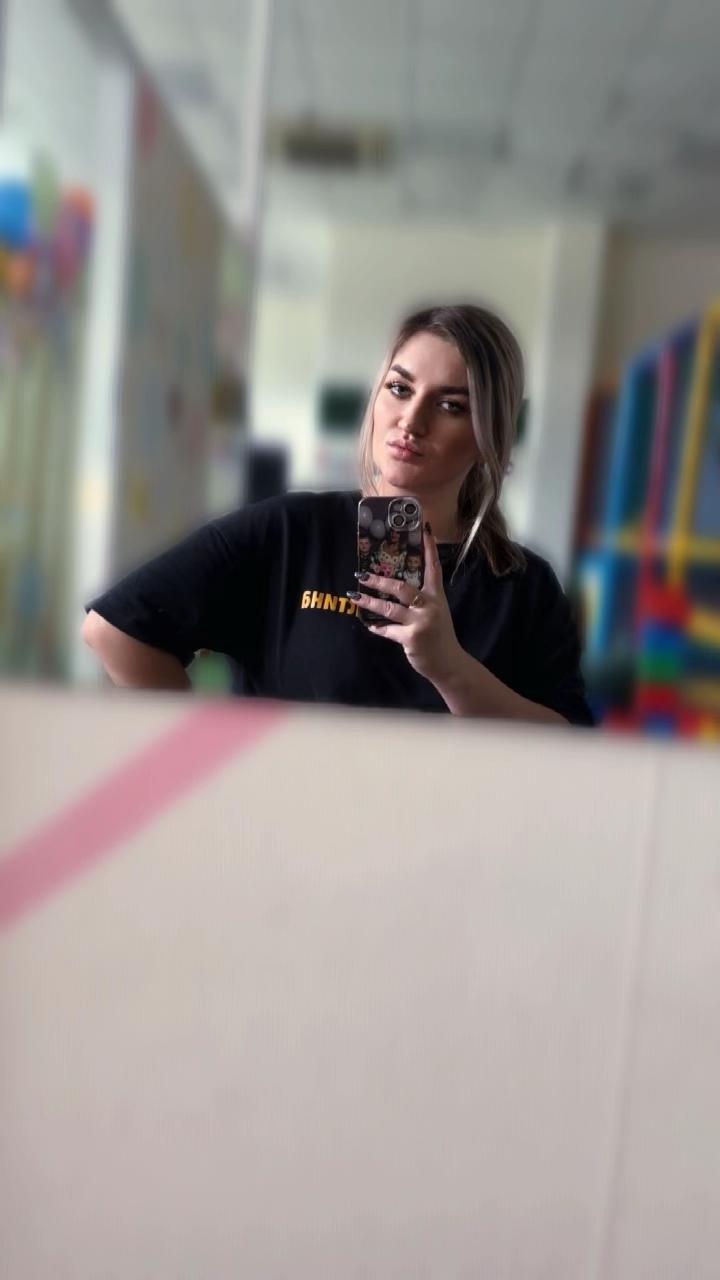@KrisPopova