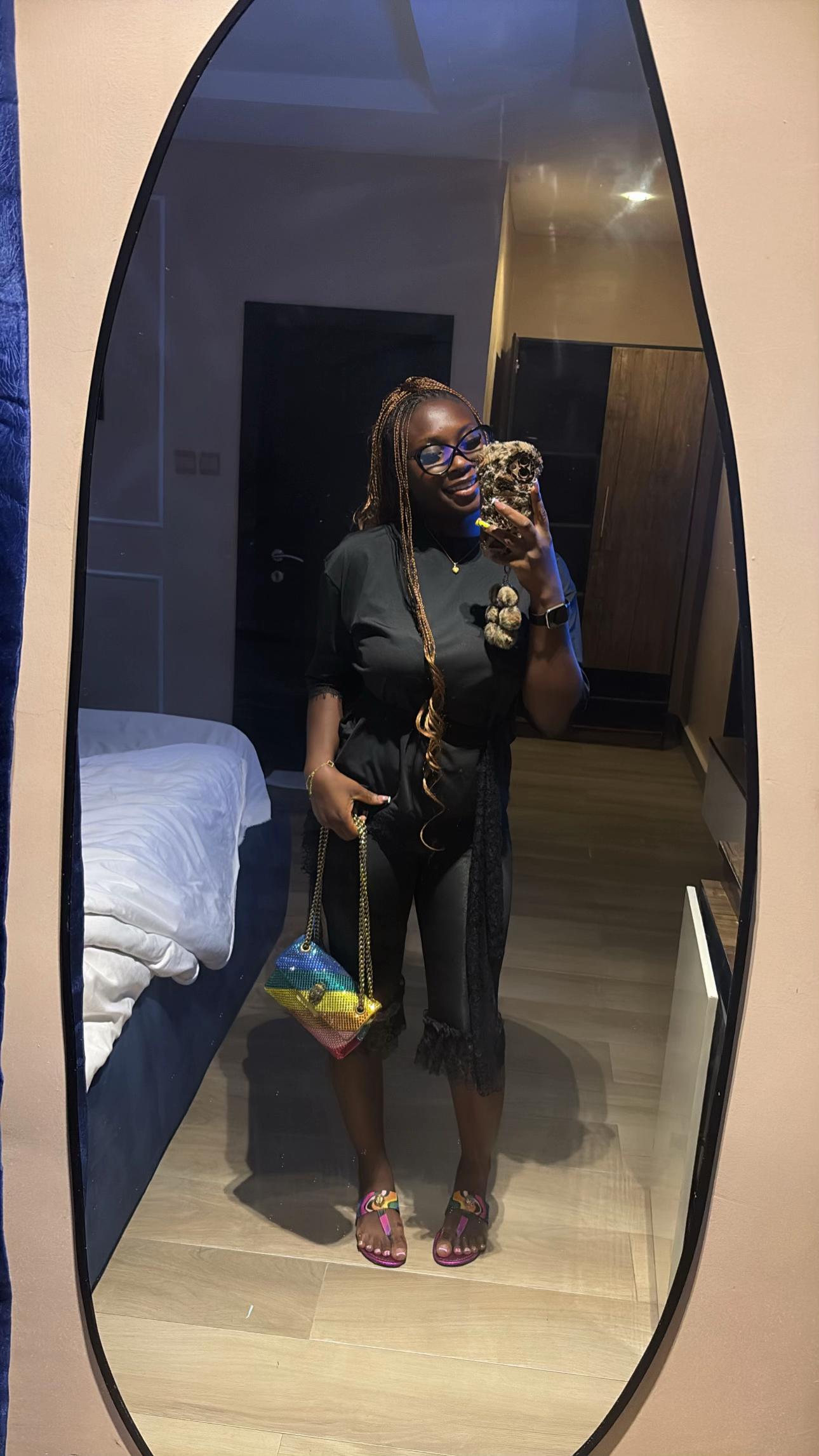 @Clothes vendor in Sapele 🛍️