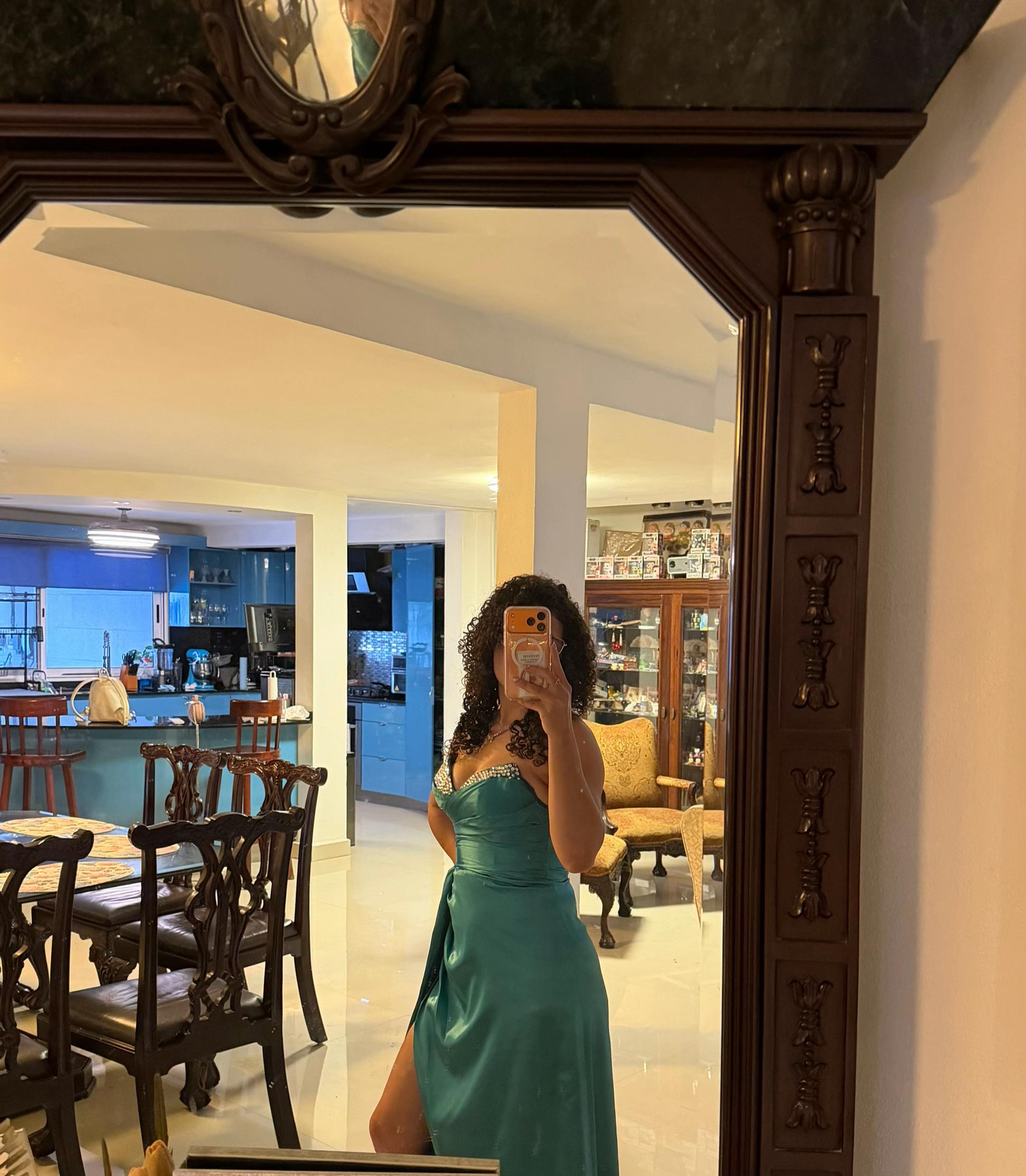 @Brigitte Alanis