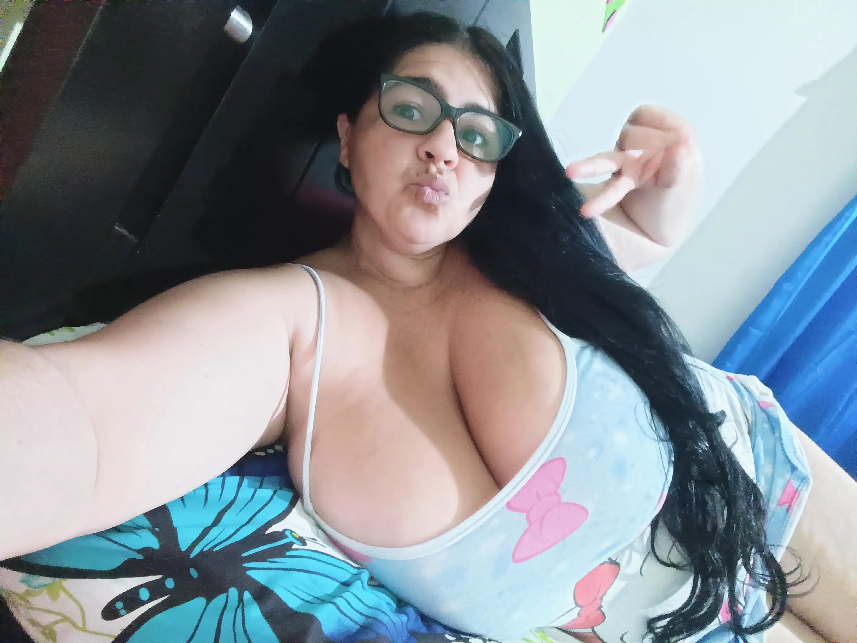 @Mayhita
