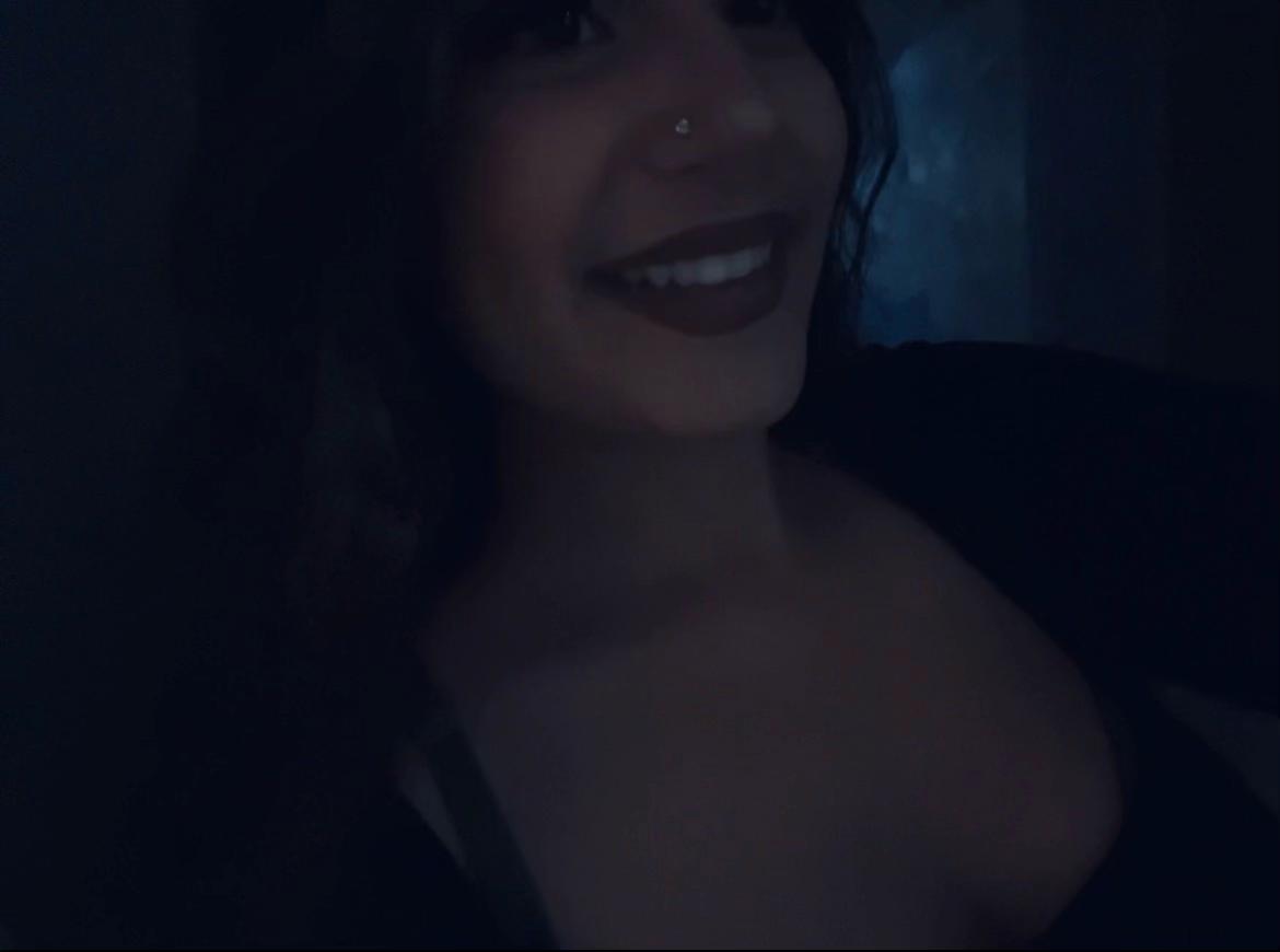 @𝐦;