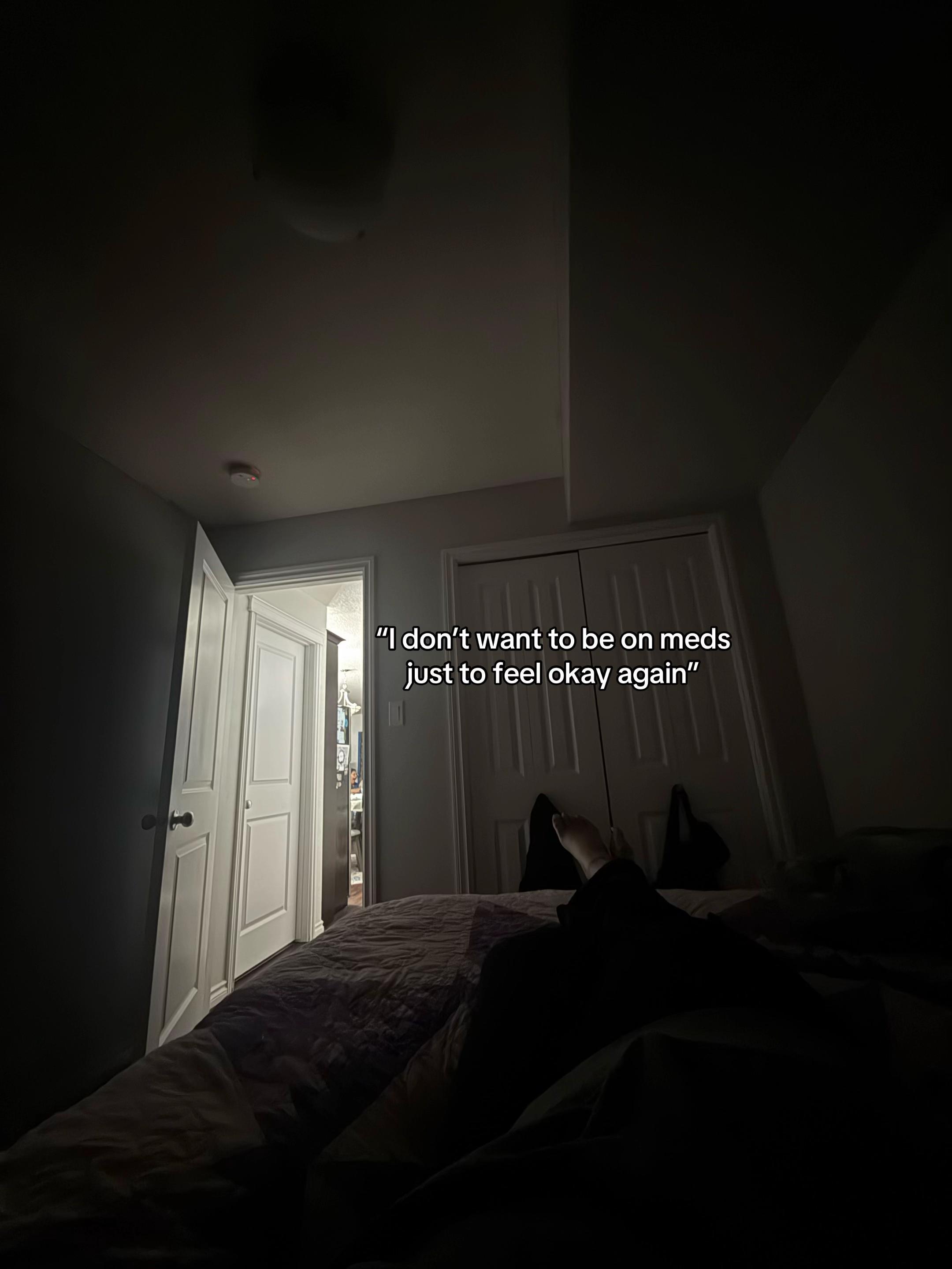 @A L I S H A L E D O U X
