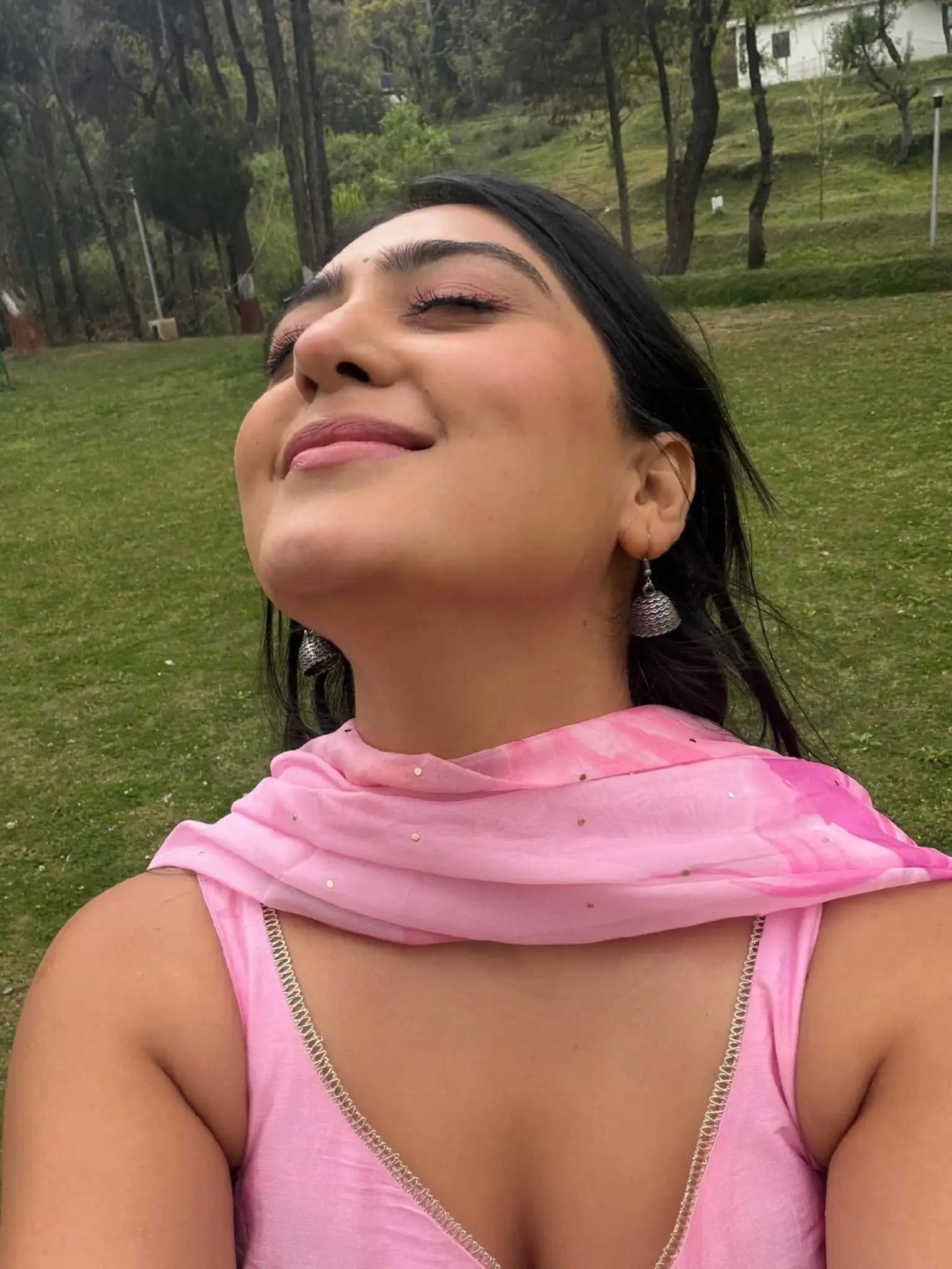 @Anjali 👸