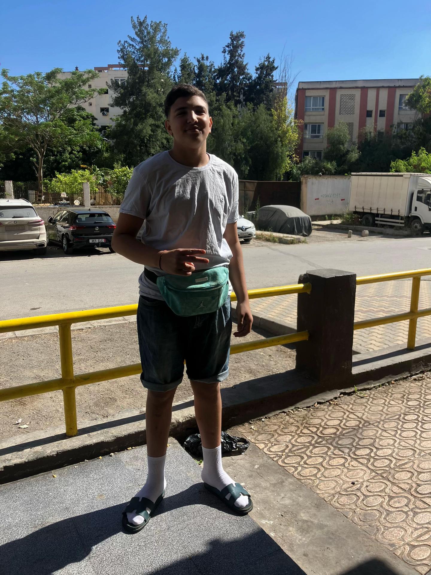 @Lyes.24