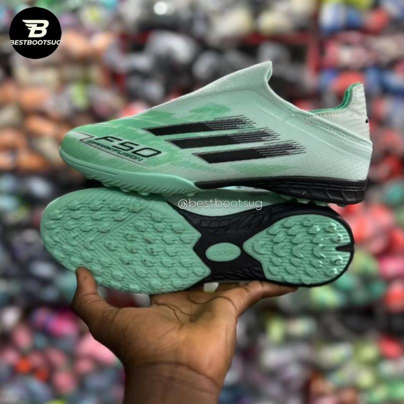 @Best Soccer Boots | UG