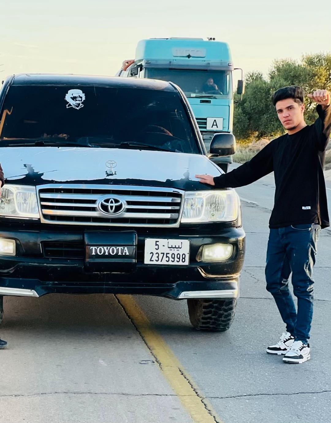 @عبدالله الأبيض ✌️