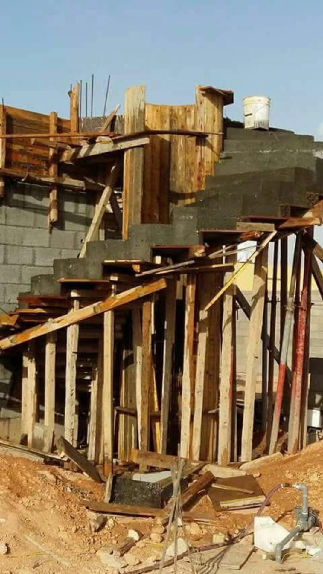 @المعلم أيمن طبنجة
