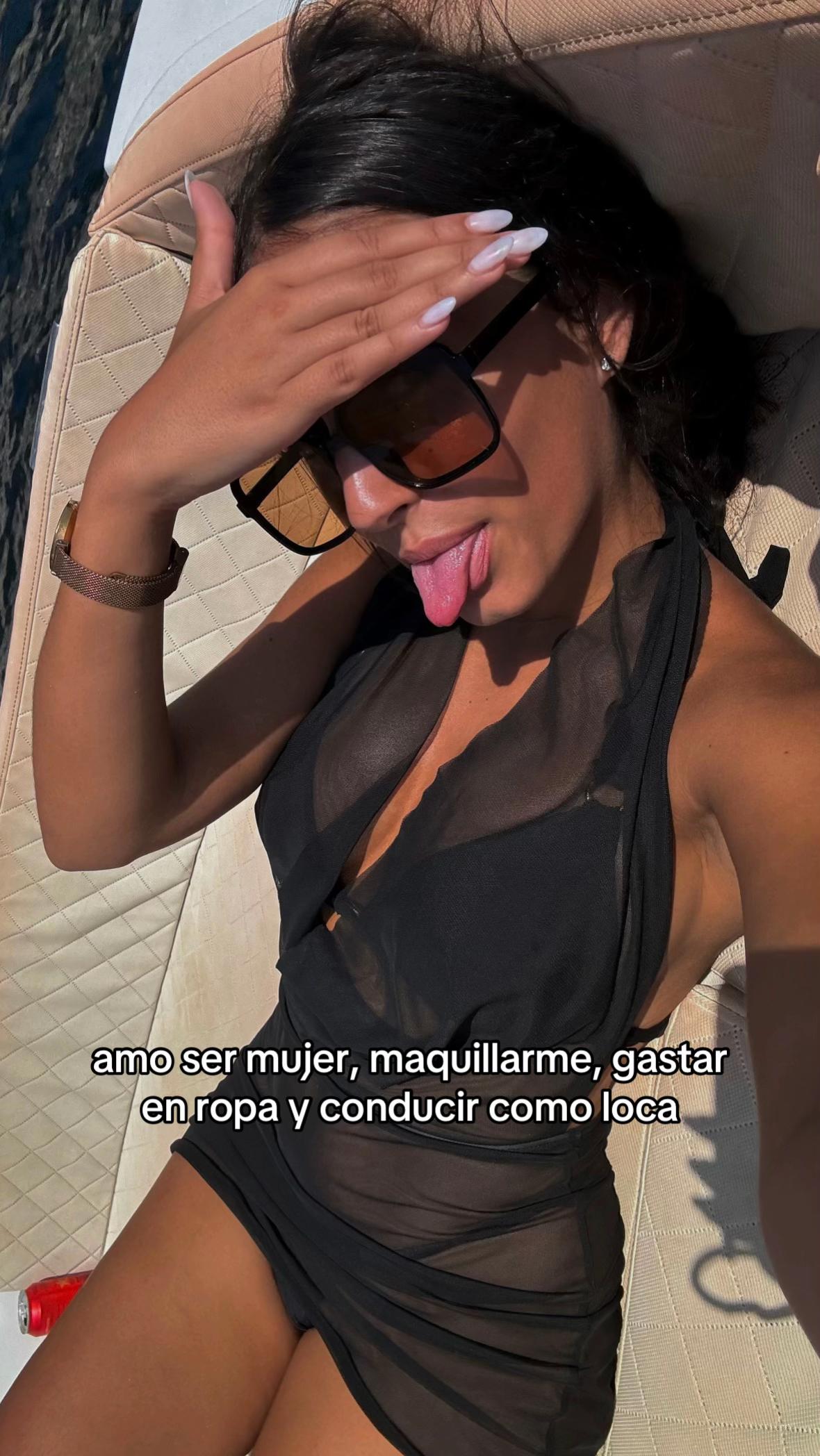 @adriana menacho