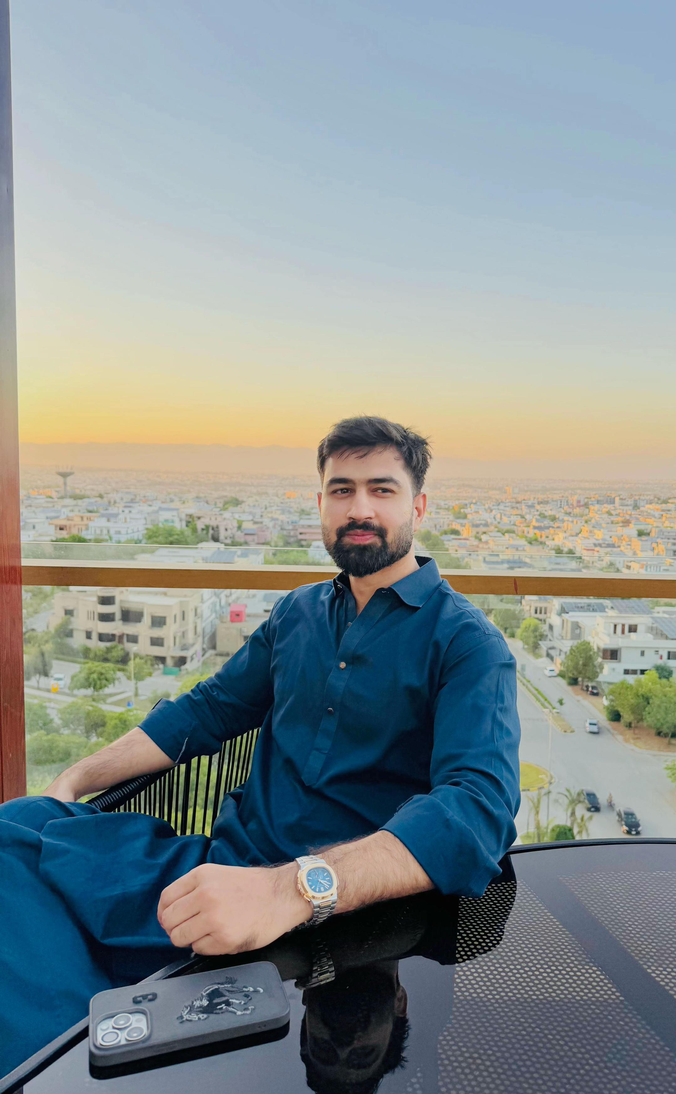 @AFRASIYAB KHALID🎖️