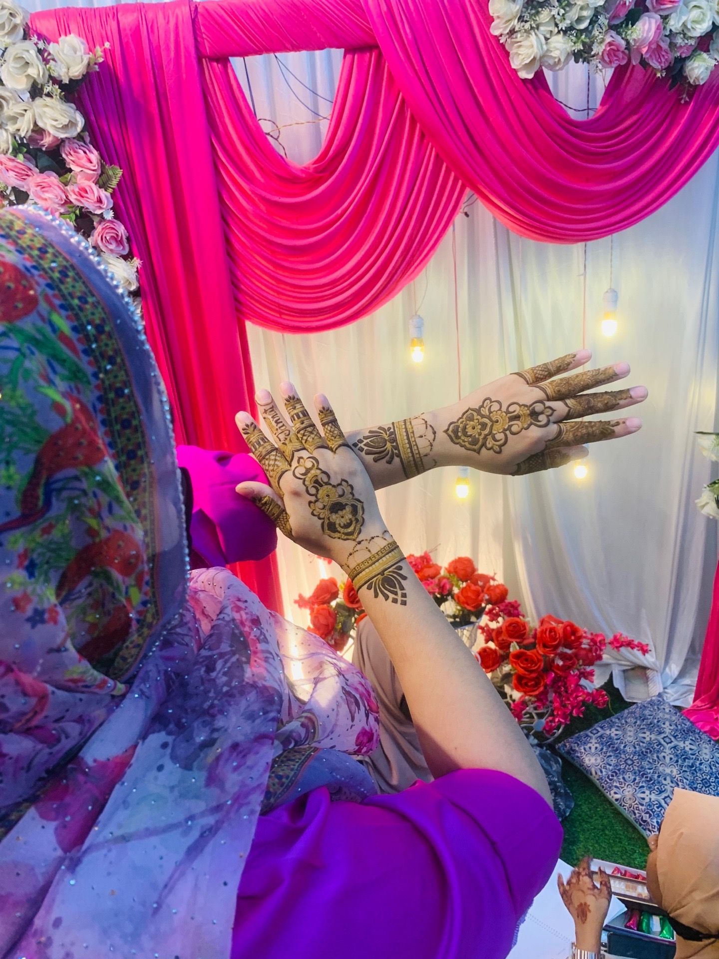 @Mehandi art by kaniz