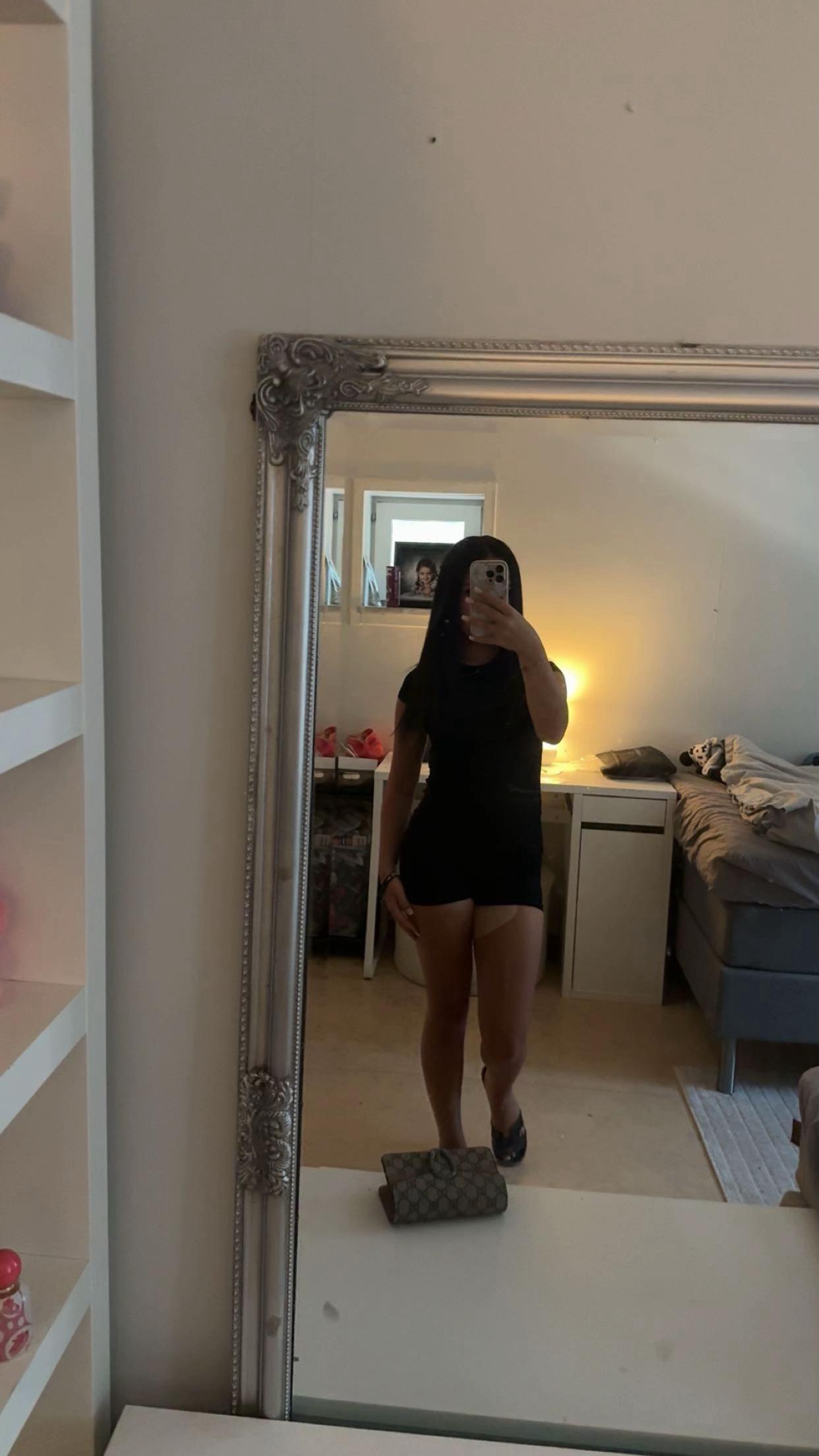 @👸🏽