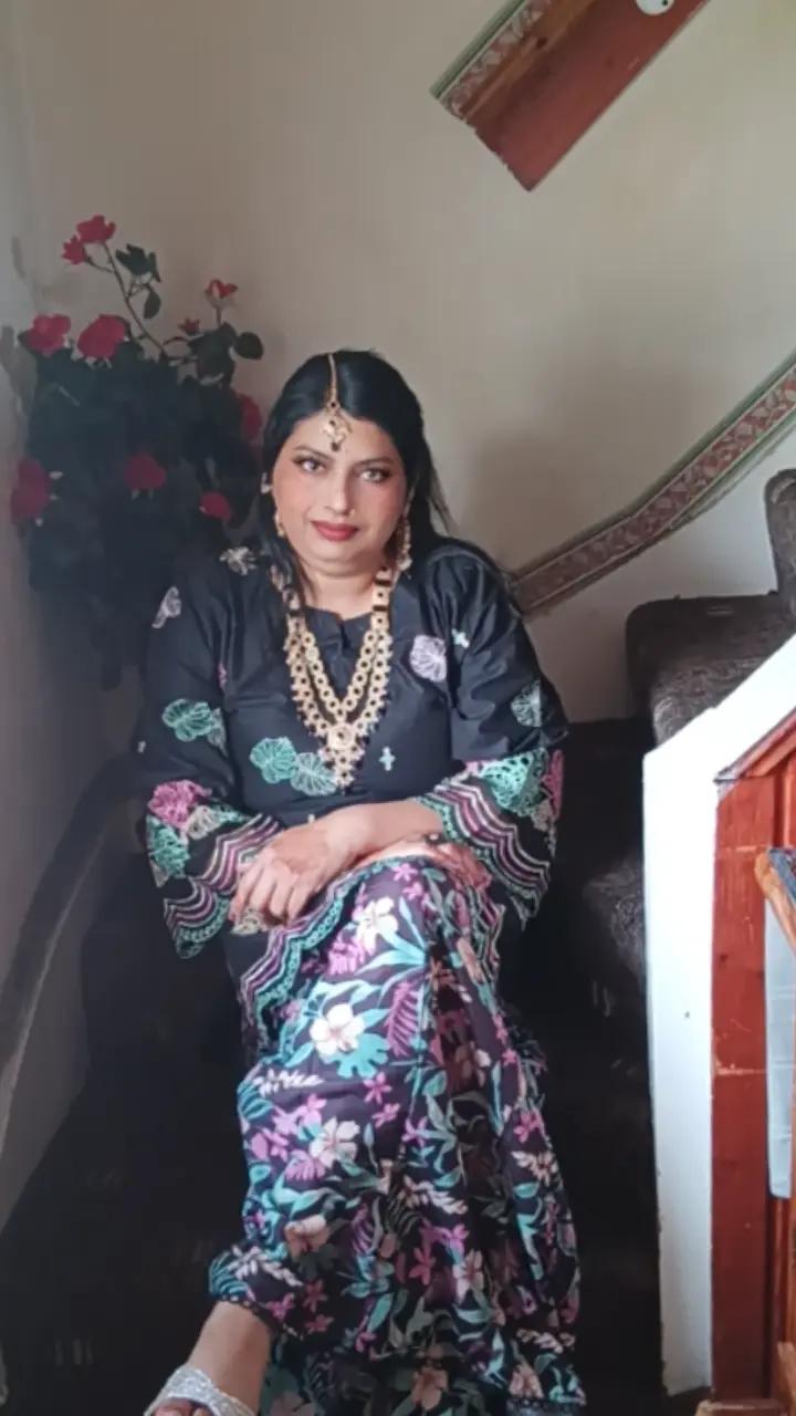 @Khalida Parveen