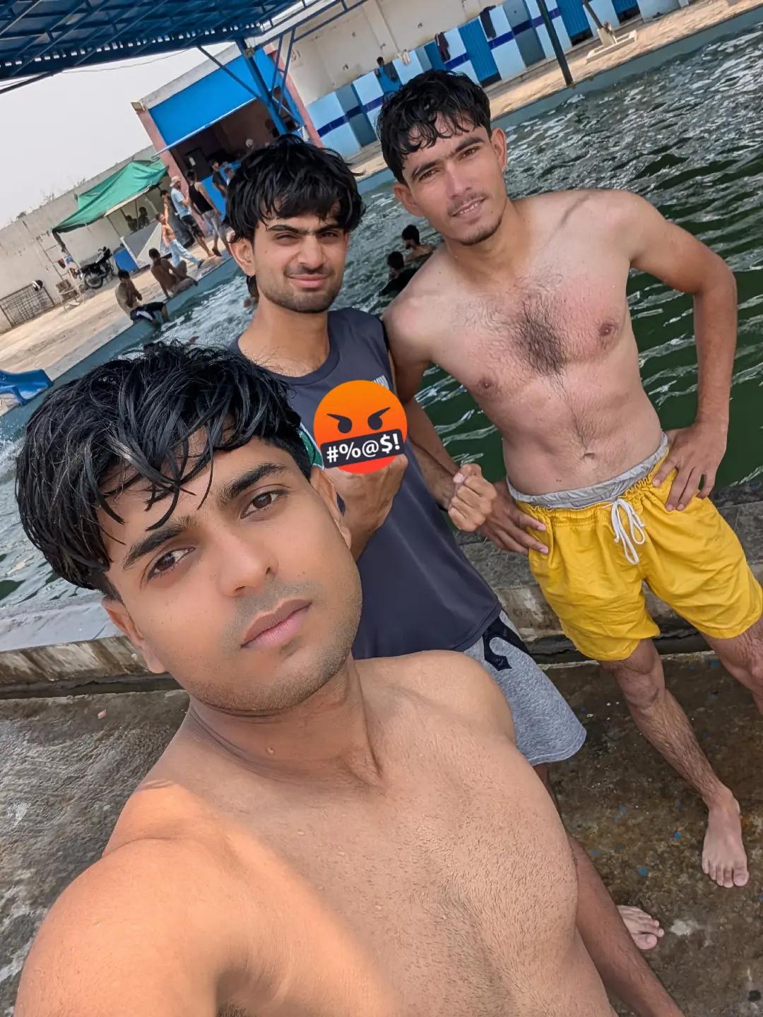 @Maaz jhelum 🏏