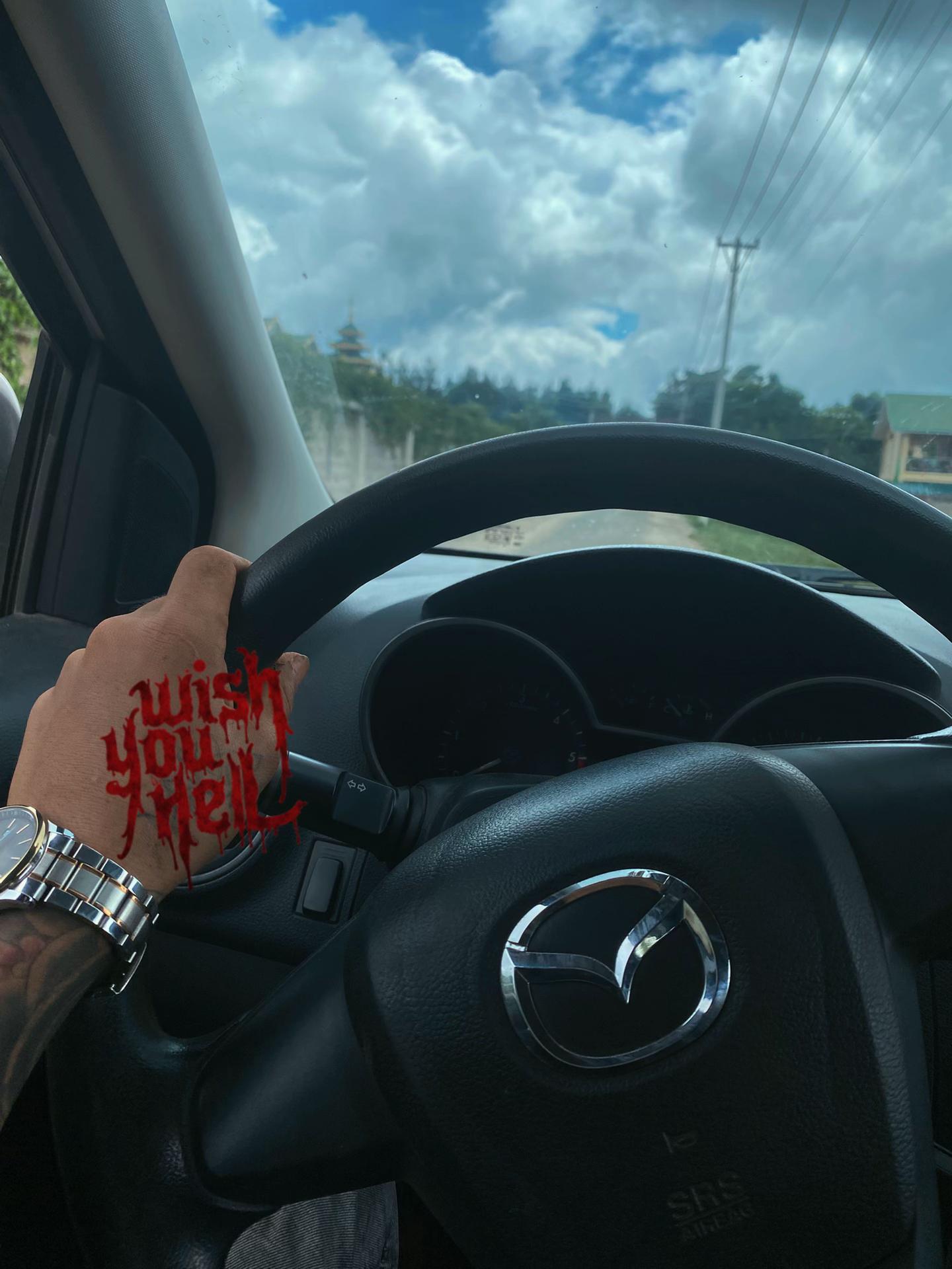 @ẞlő