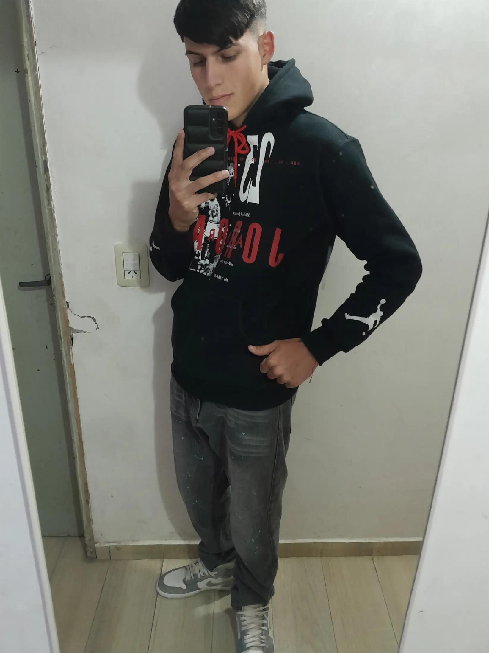 @jajsjanv