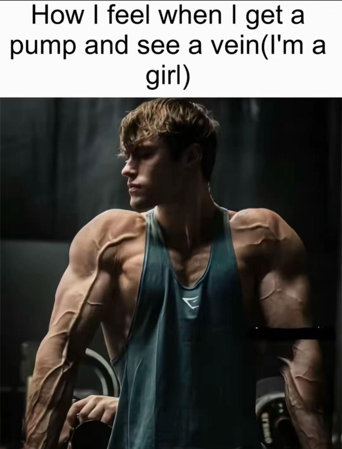 @raechelklifts