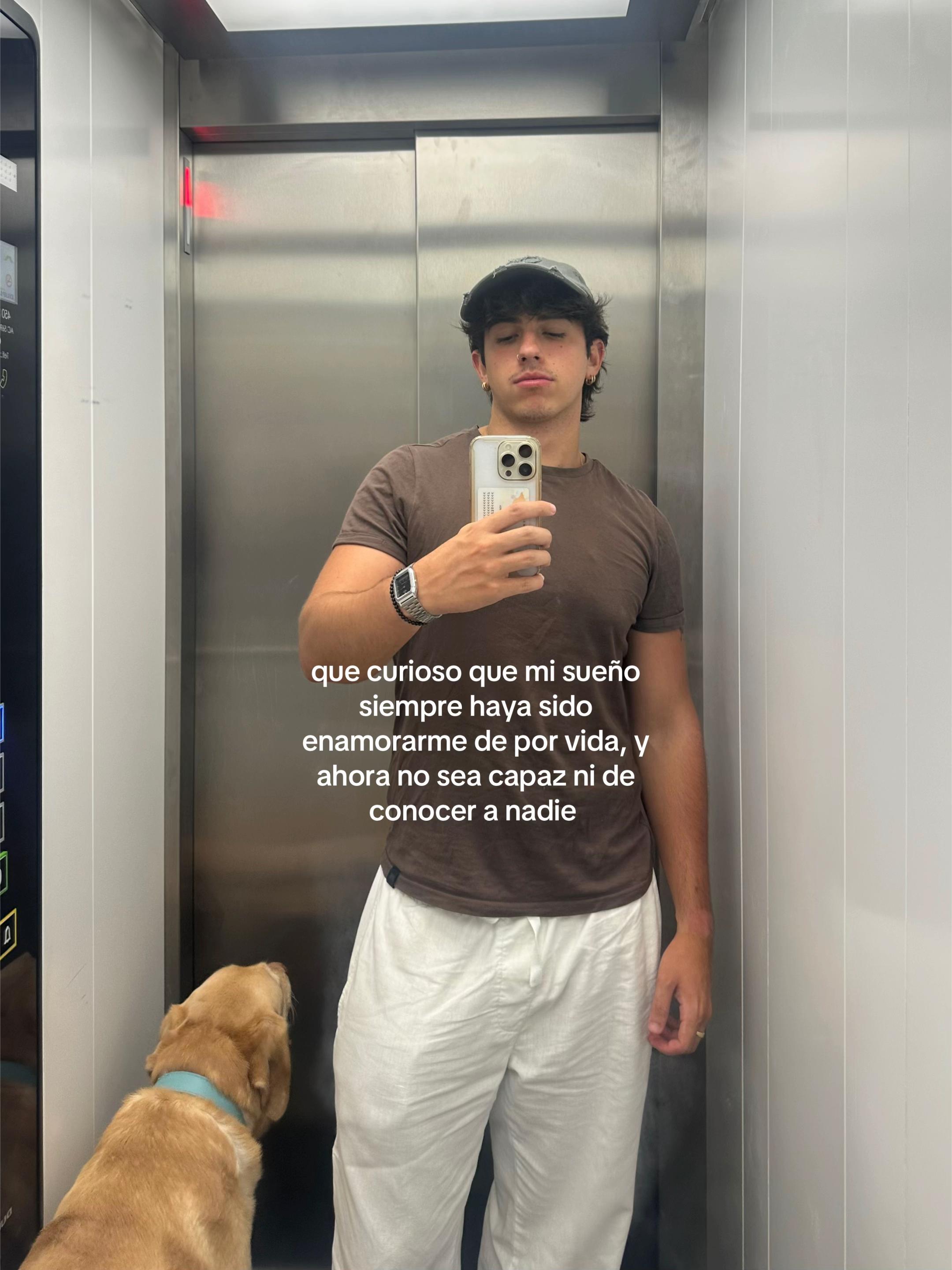 @𝙅𝙖𝙫𝙞 𝙏𝙤𝙧𝙧𝙚𝙨 🥥