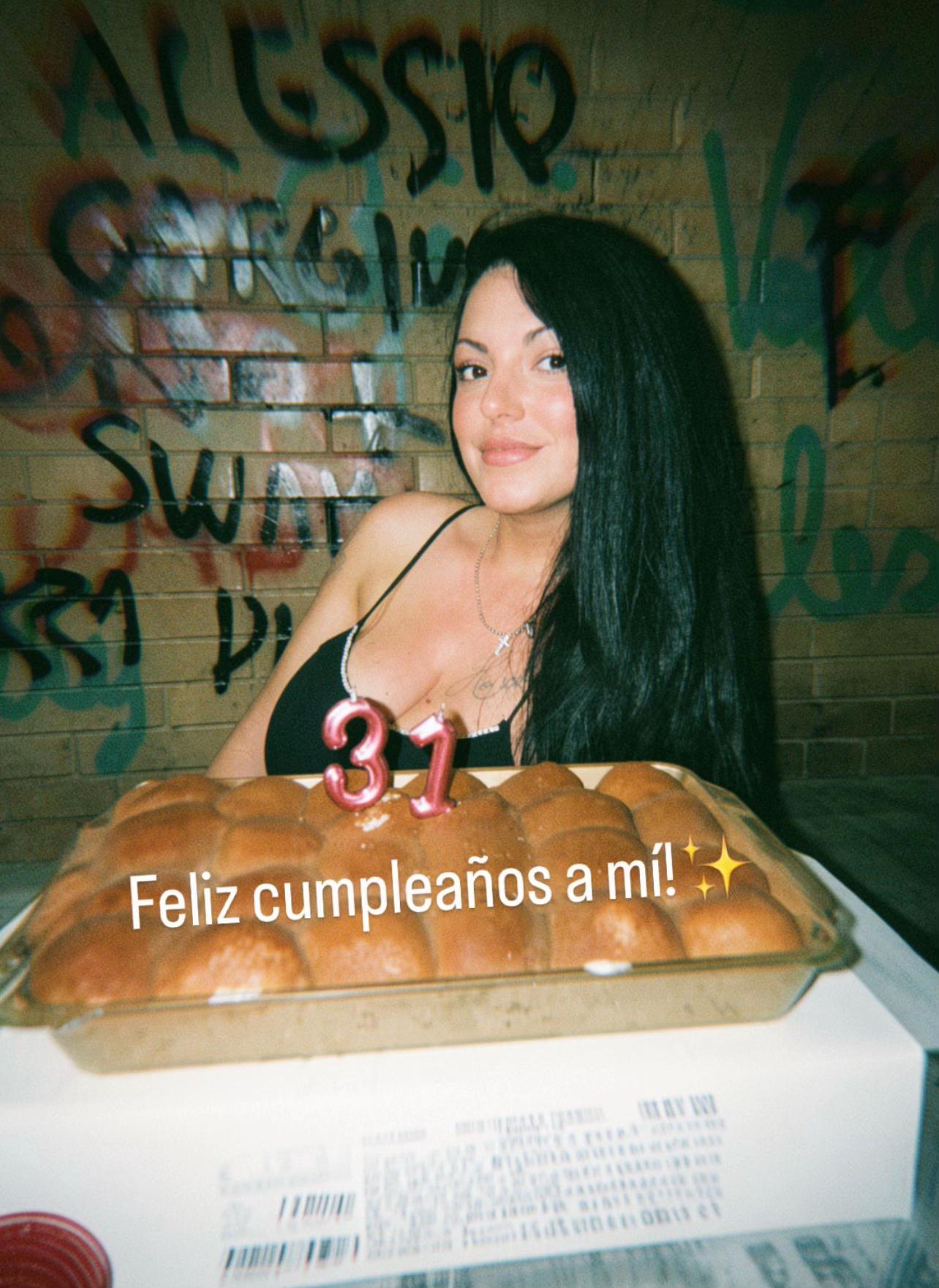 @Jasmine 🖤🧸
