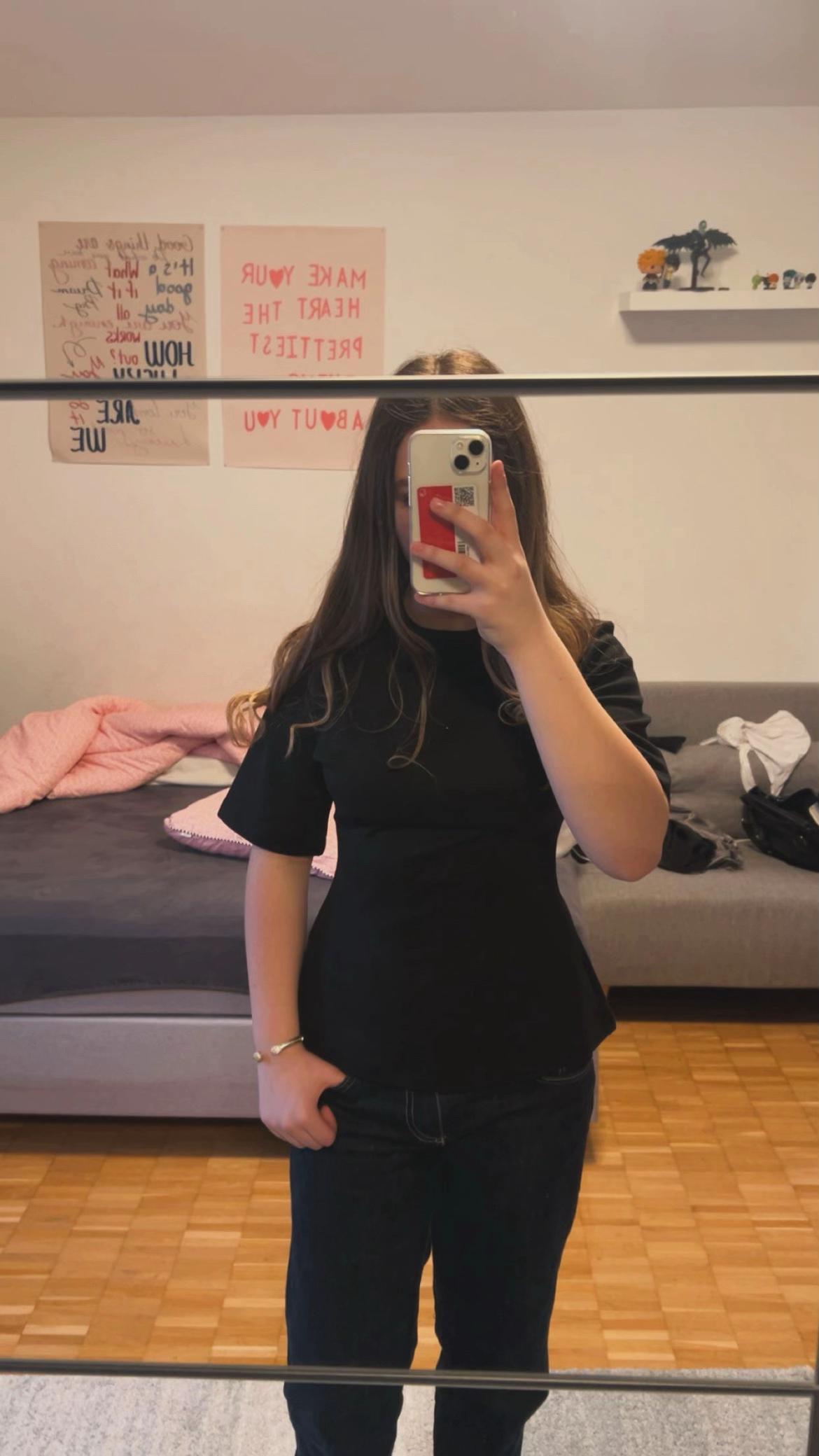 @𝒽𝒶𝓃𝒶